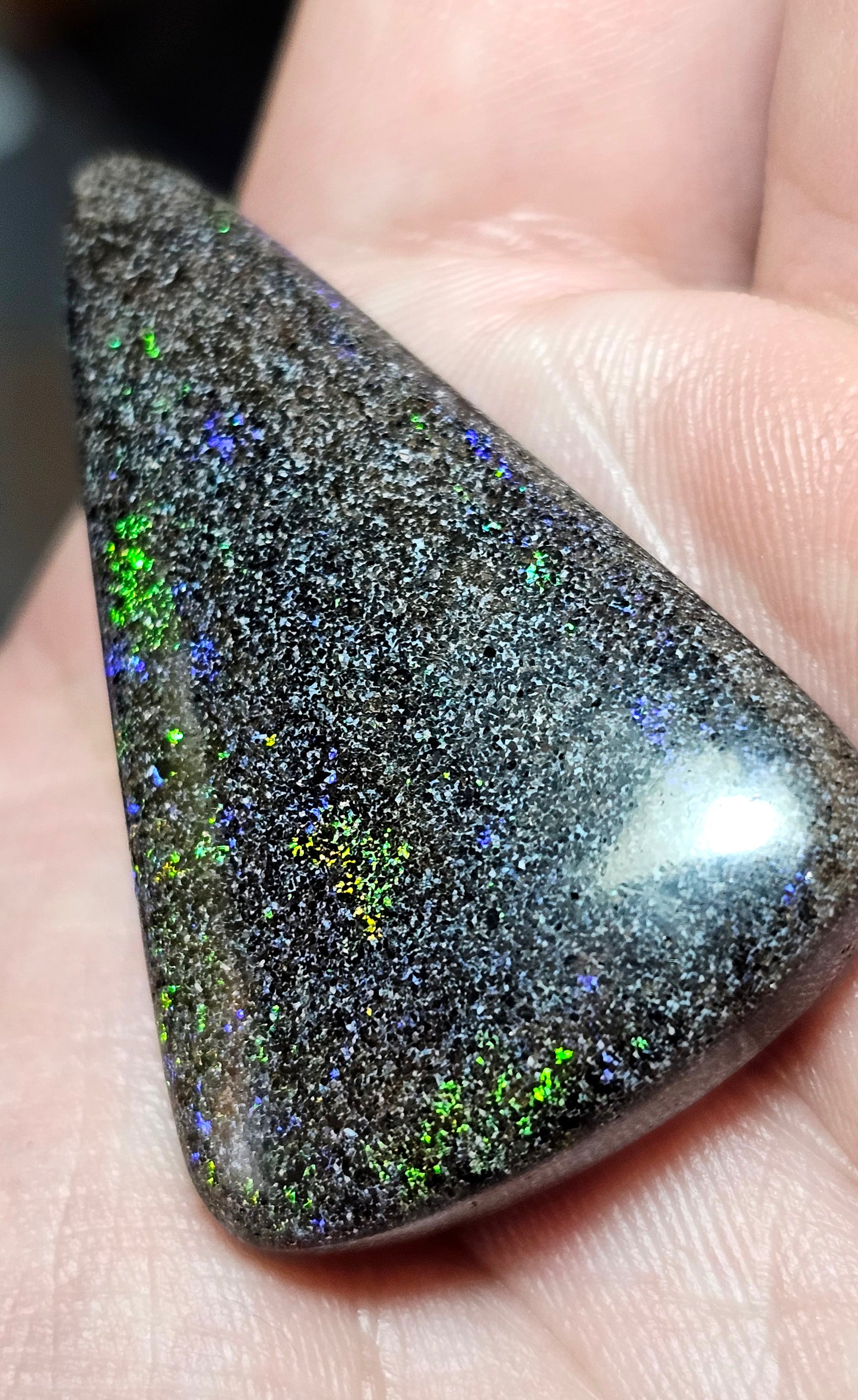 Fairy Opal with Green Flashes! 39cts (ON74)