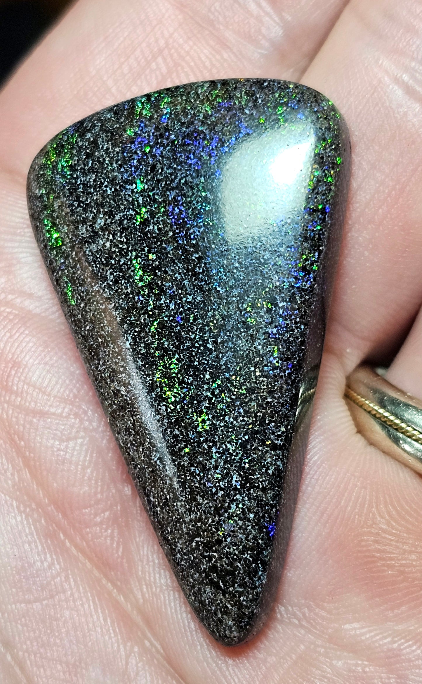 Fairy Opal with Green Flashes! 39cts (ON74)