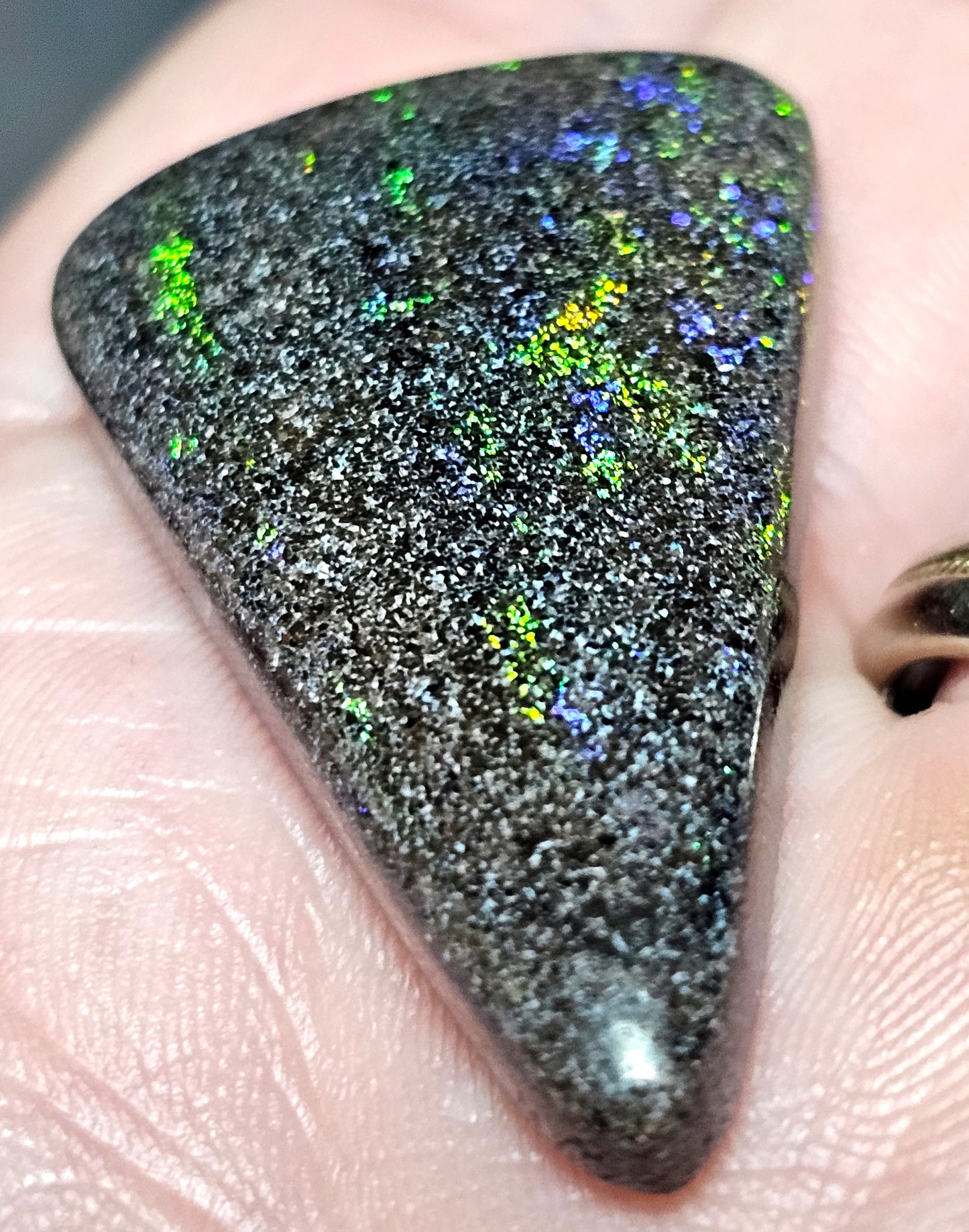 Fairy Opal with Green Flashes! 39cts (ON74)