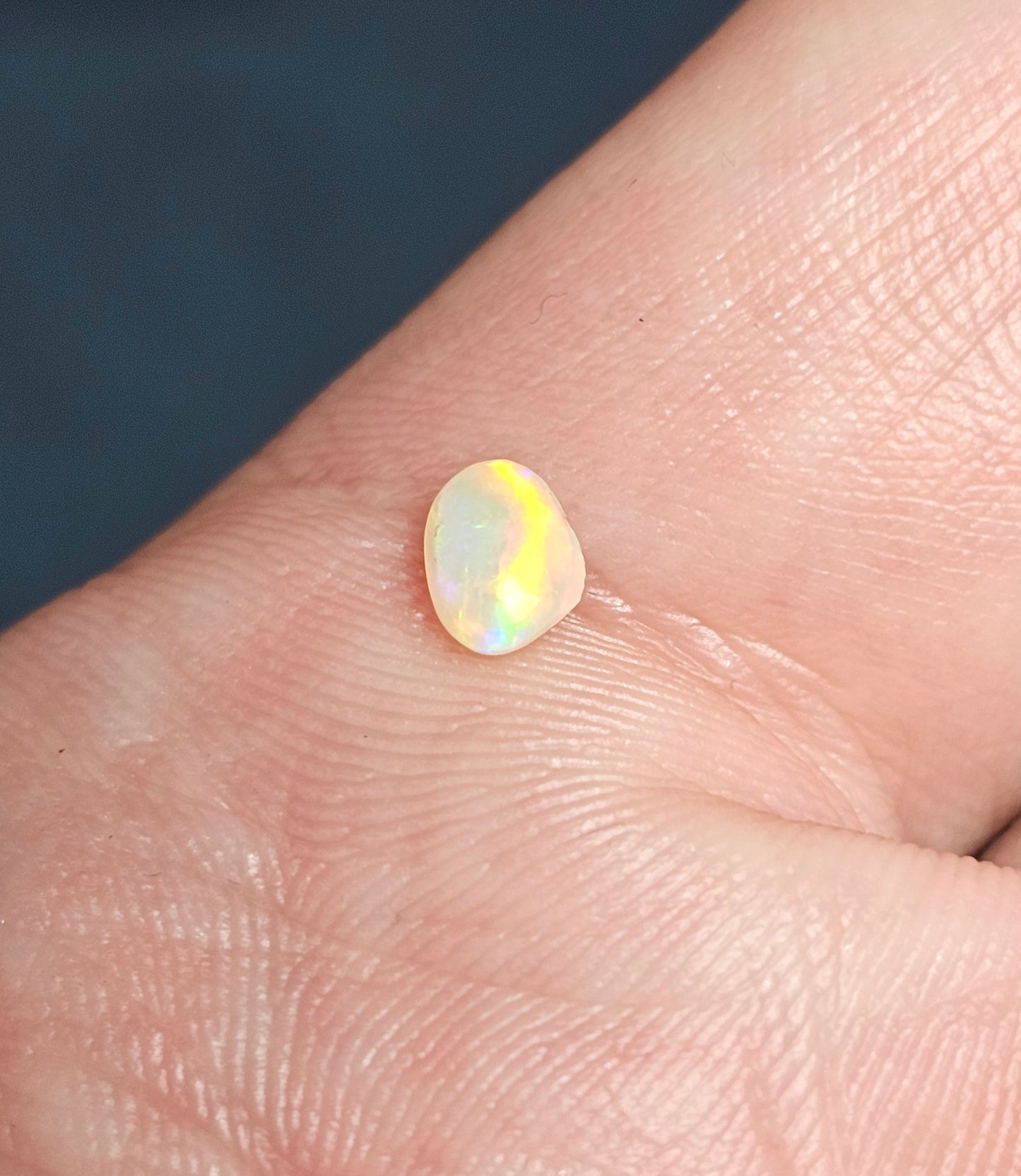 Bright Lightning Ridge Opal! 0.40cts (LRF)