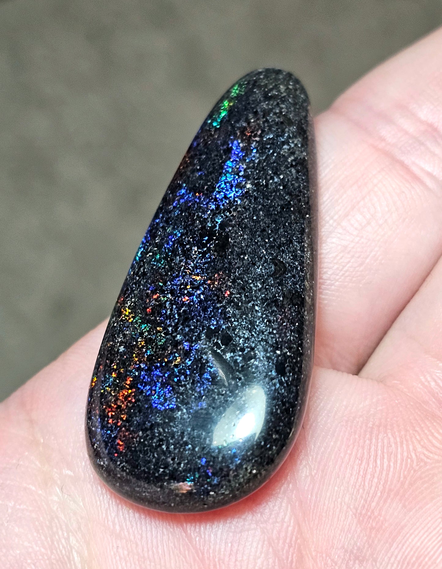 Stunning Fairy Opal with Great Flashy Colour! 33cts (JPI44)