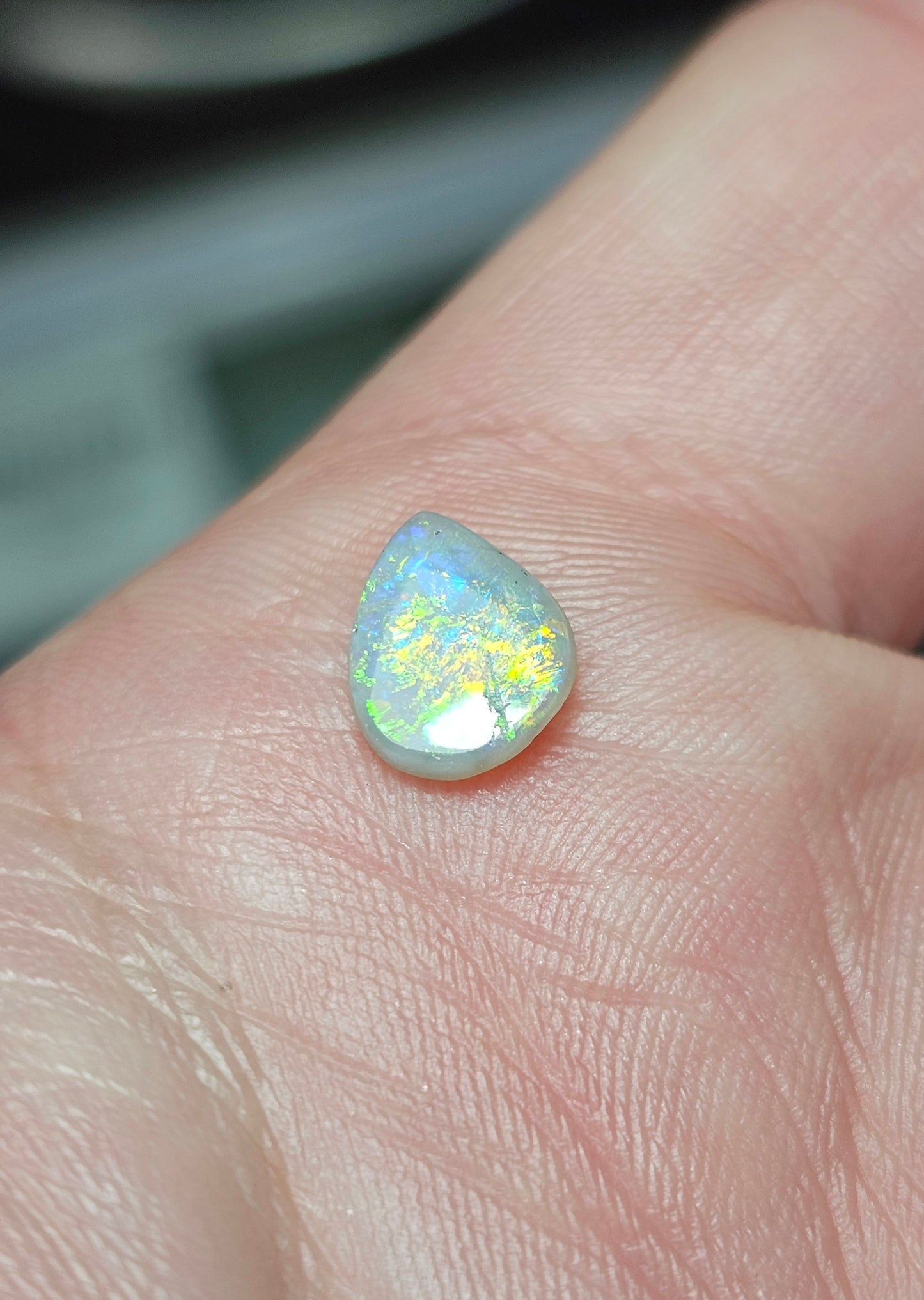 1ct Lightning Ridge Opal! (LRA19)