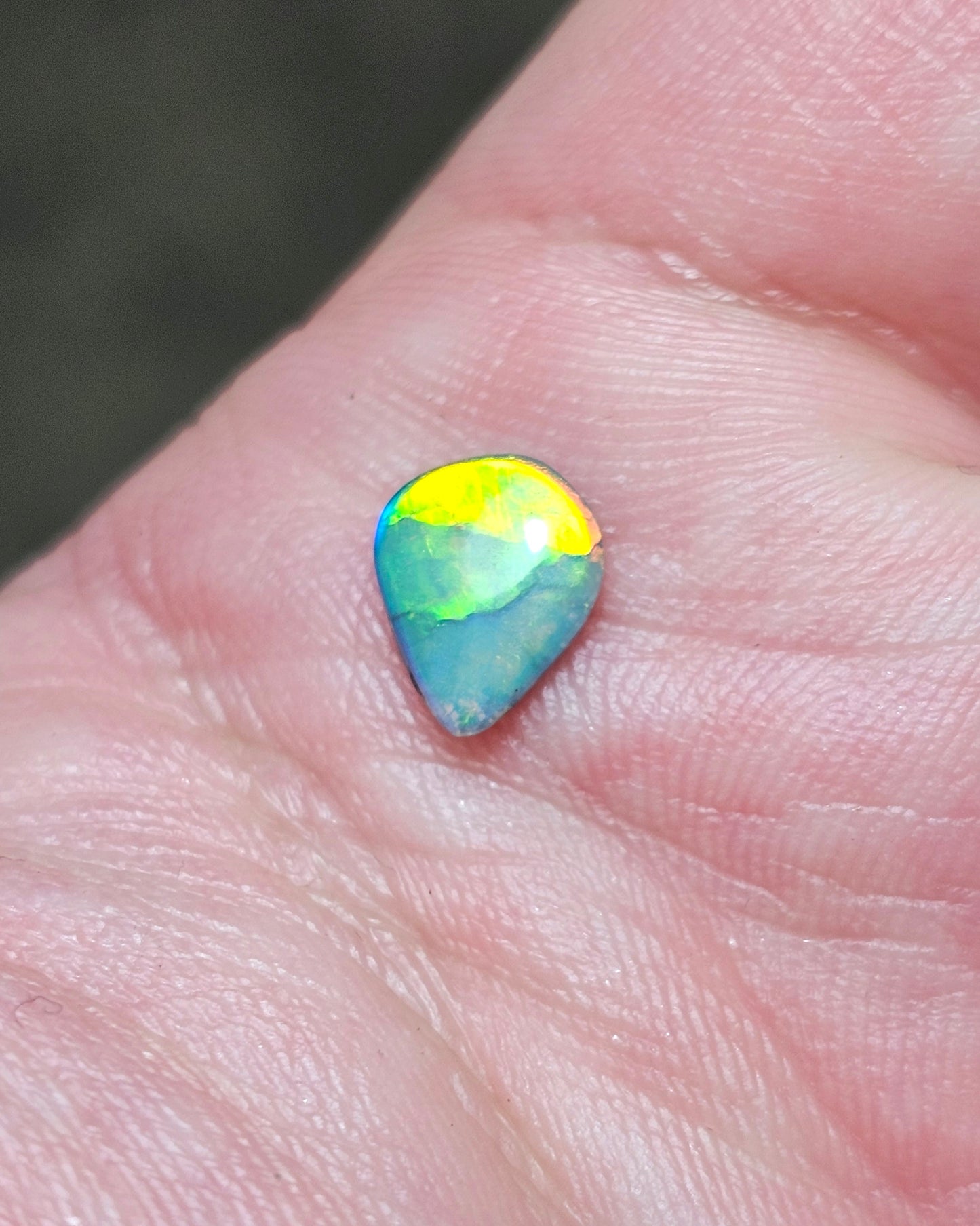 Flashy L/RIDGE CRYSTAL 0.50cts LRA33
