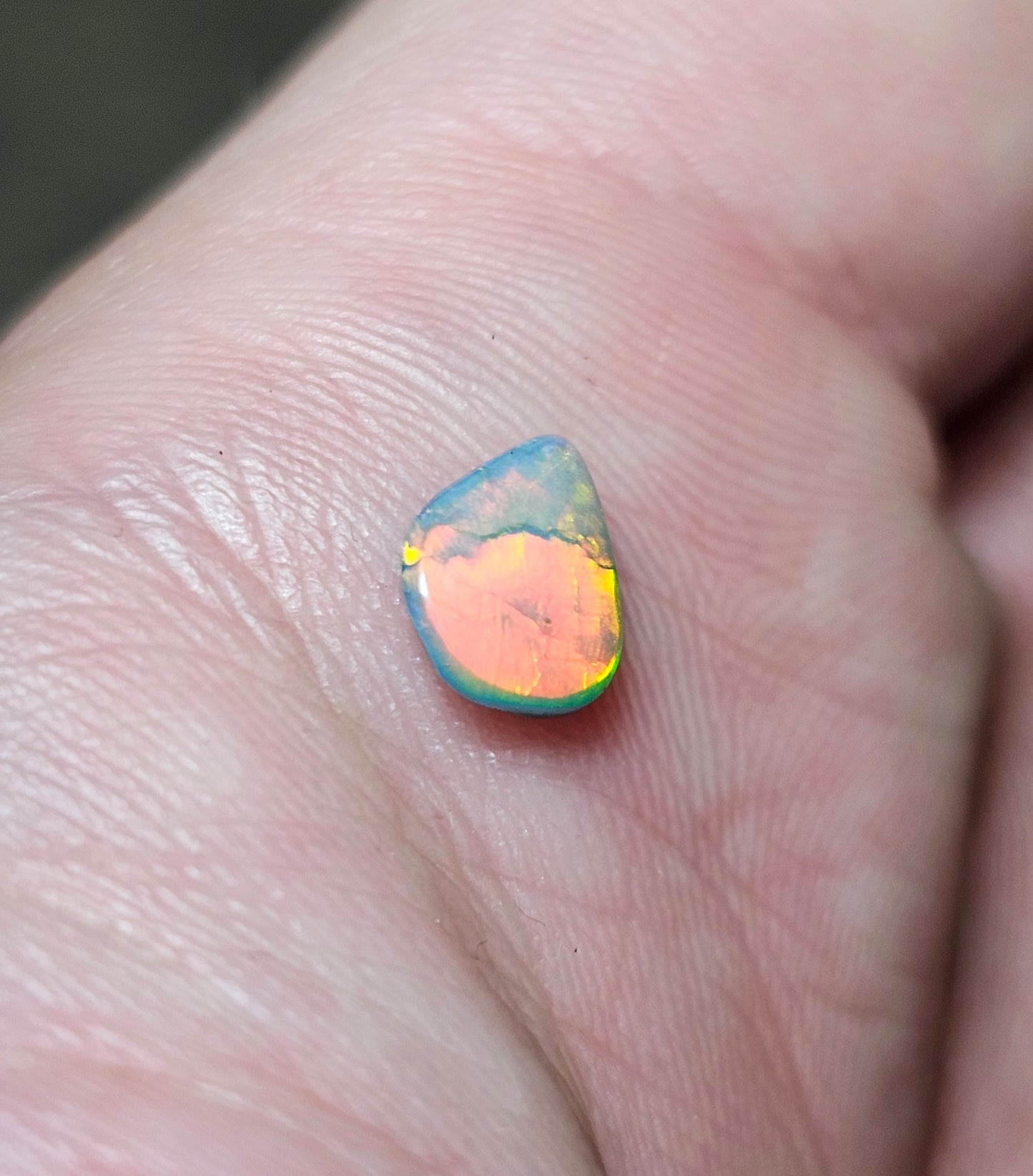 Flashy L/RIDGE CRYSTAL 0.50cts LRA33