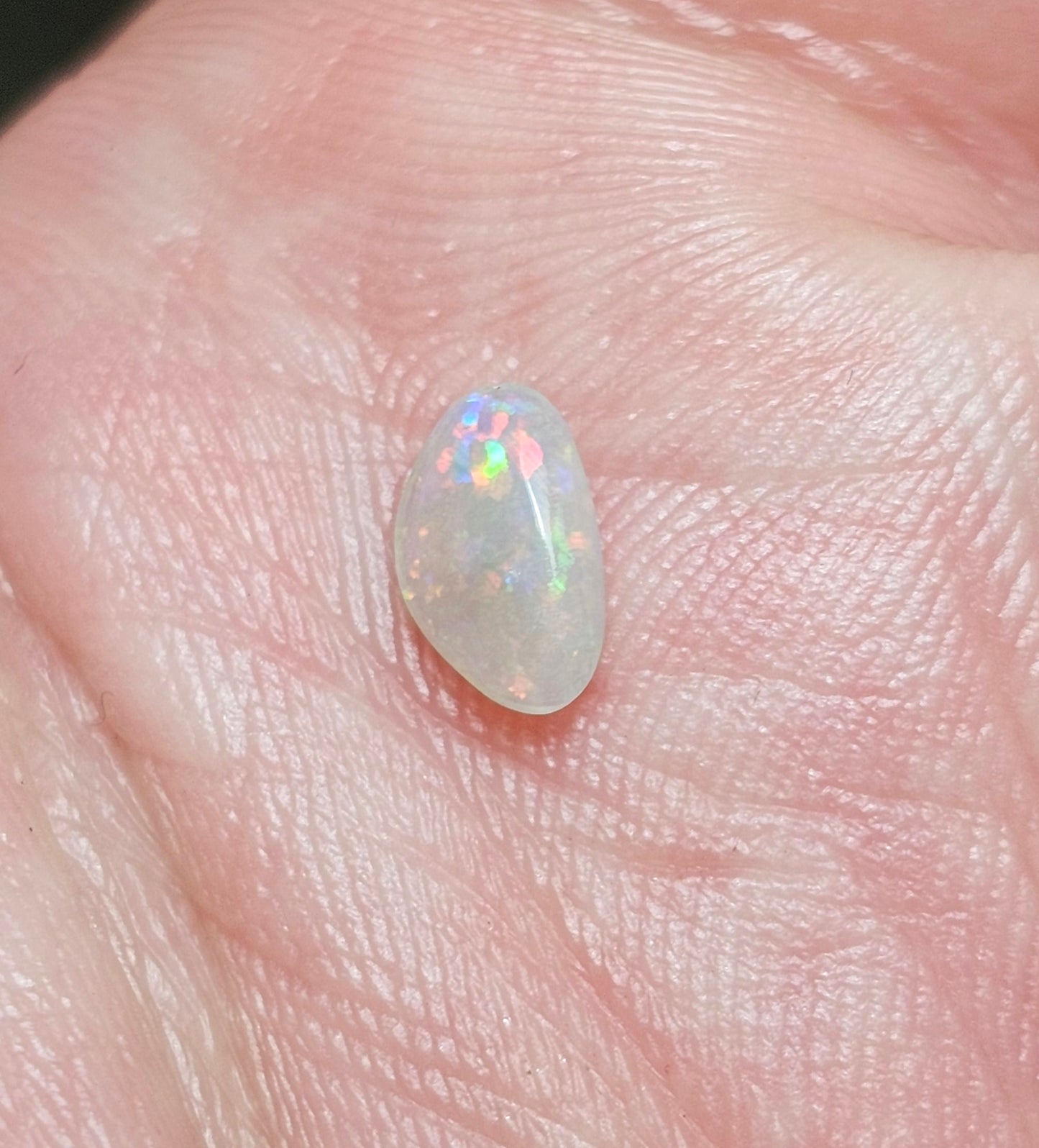 Cute Little L/RIDGE CRYSTAL 0.30cts LRC