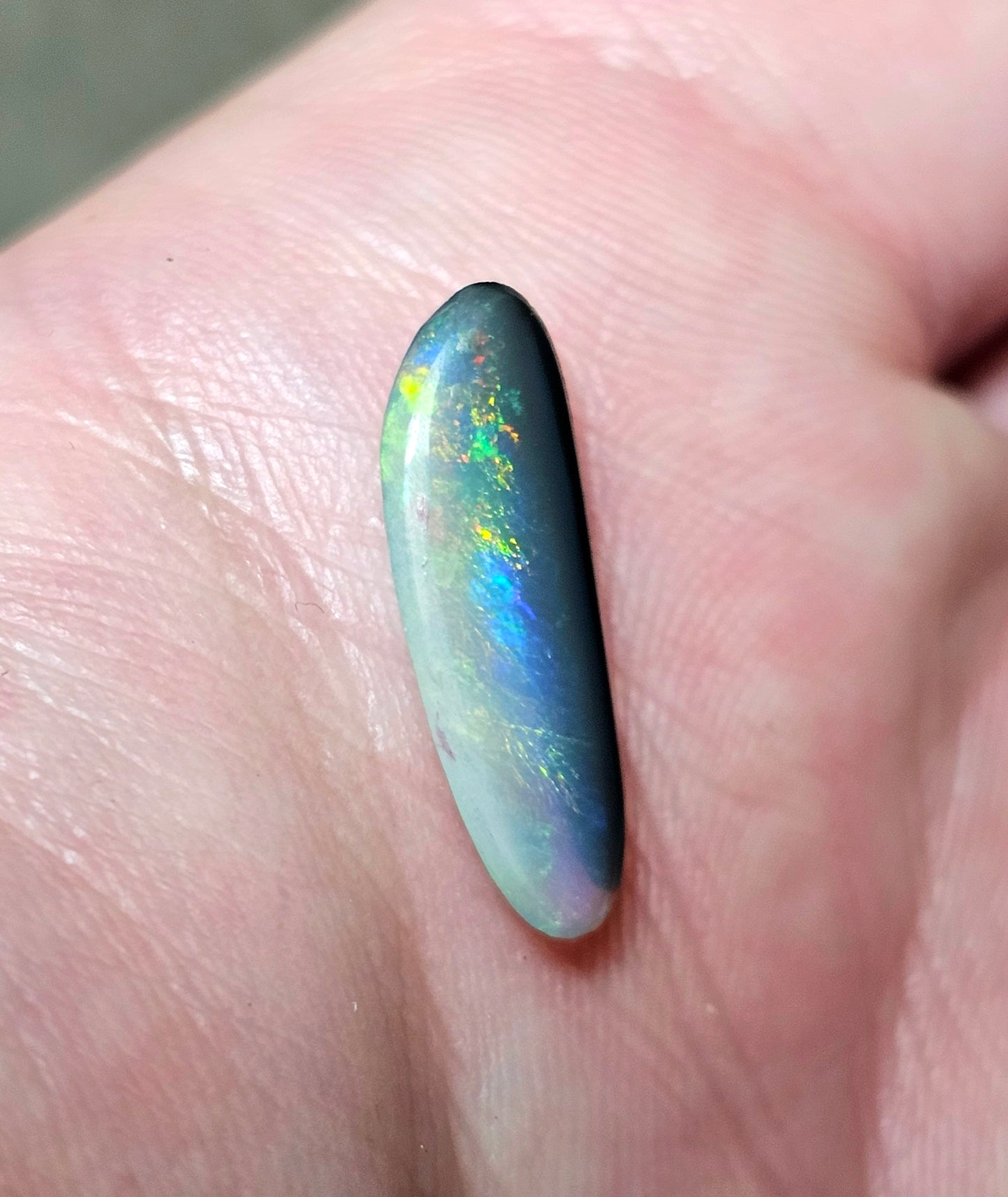 Half Black L/RIDGE CRYSTAL 1.40cts LRA34