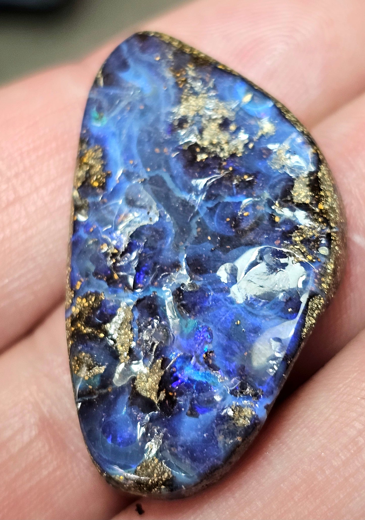 47ct Boulder Opal with good crystal Opal(JSM24)