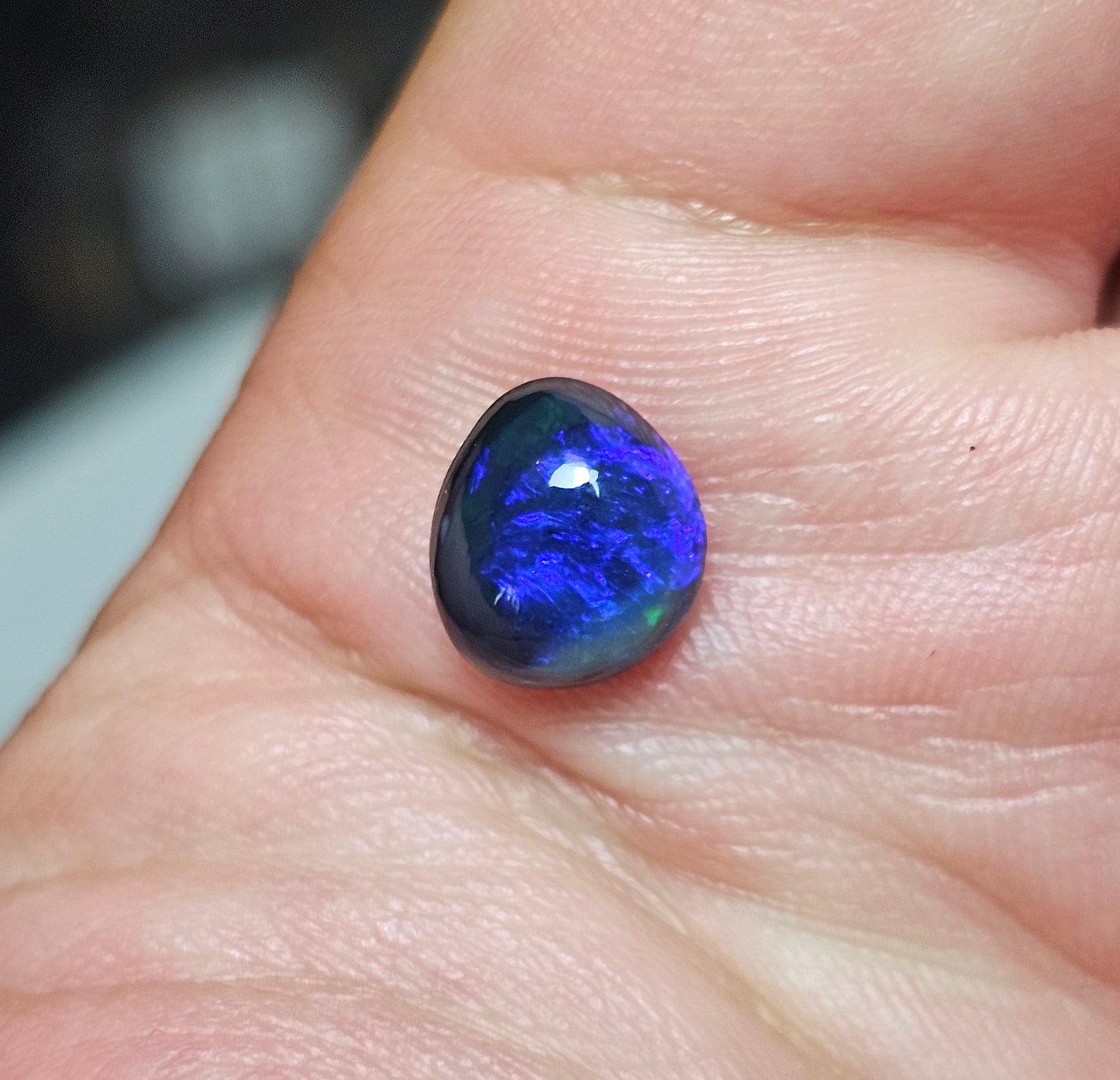 2cts Deep Blue Black Opal!! (FB11)
