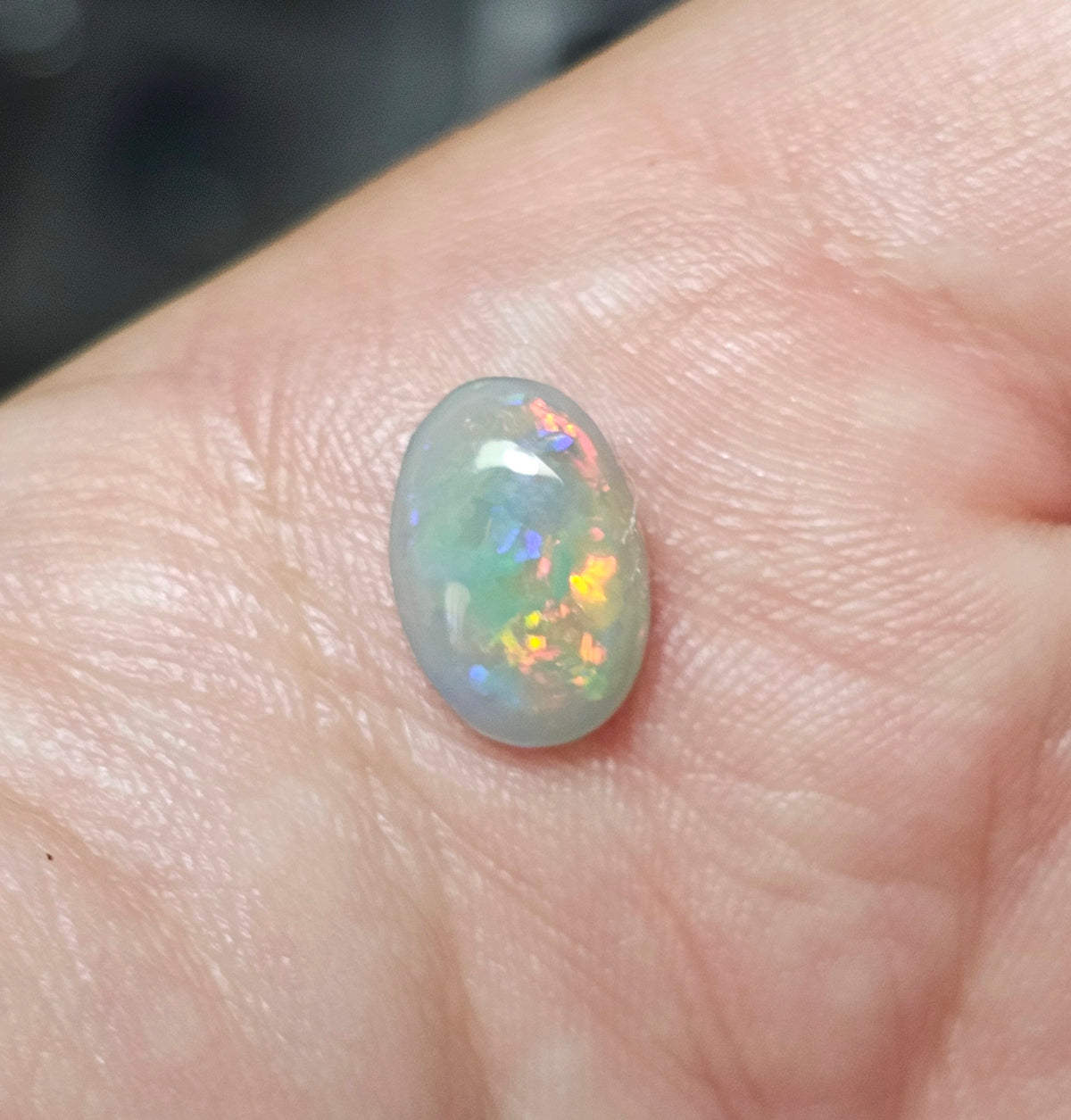 1.80cts Semi Black Opal from Lightning Ridge! (Z15)