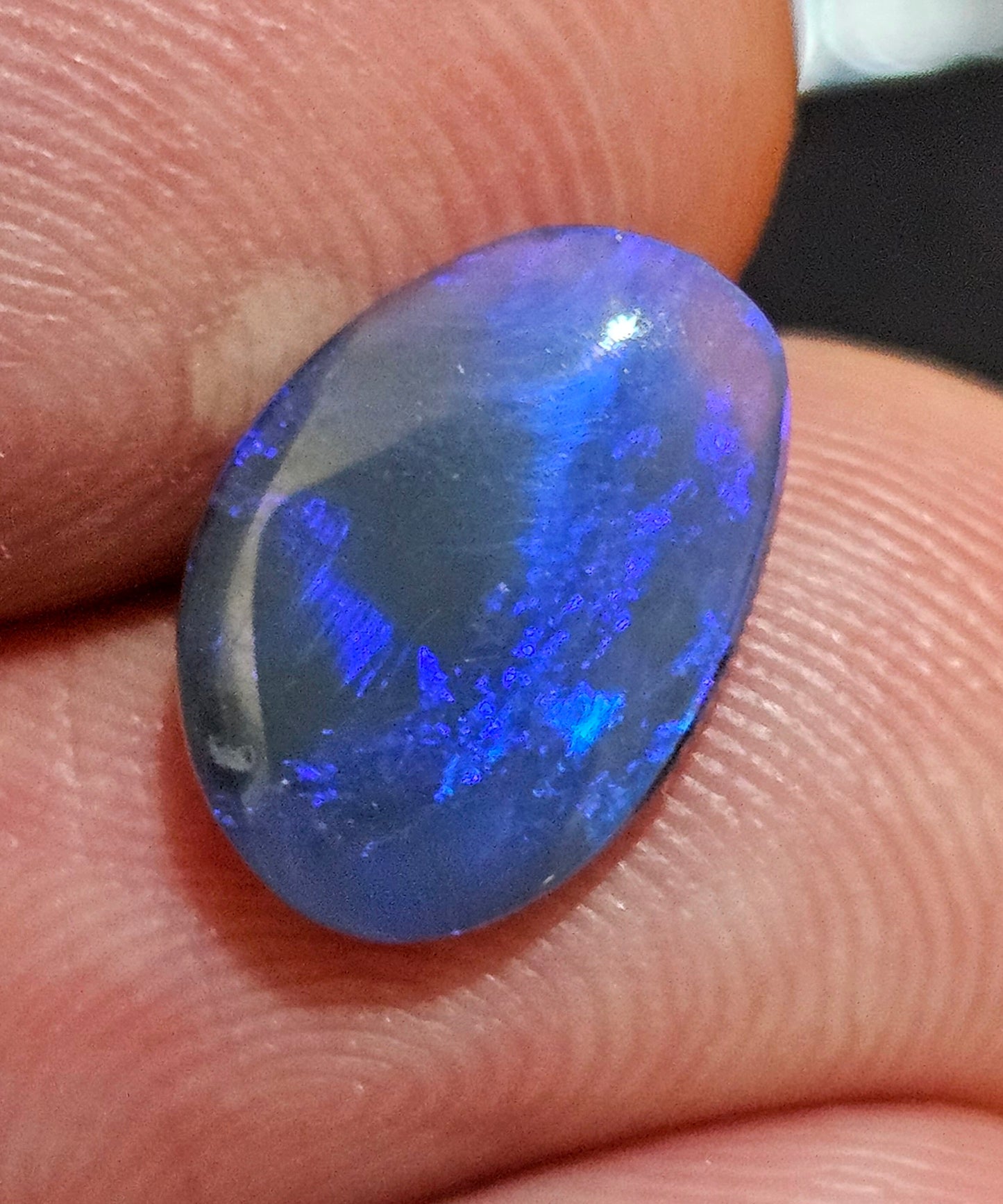 Beautiful N2 Blue Solid Opal from Lightning Ridge 2cts(53)