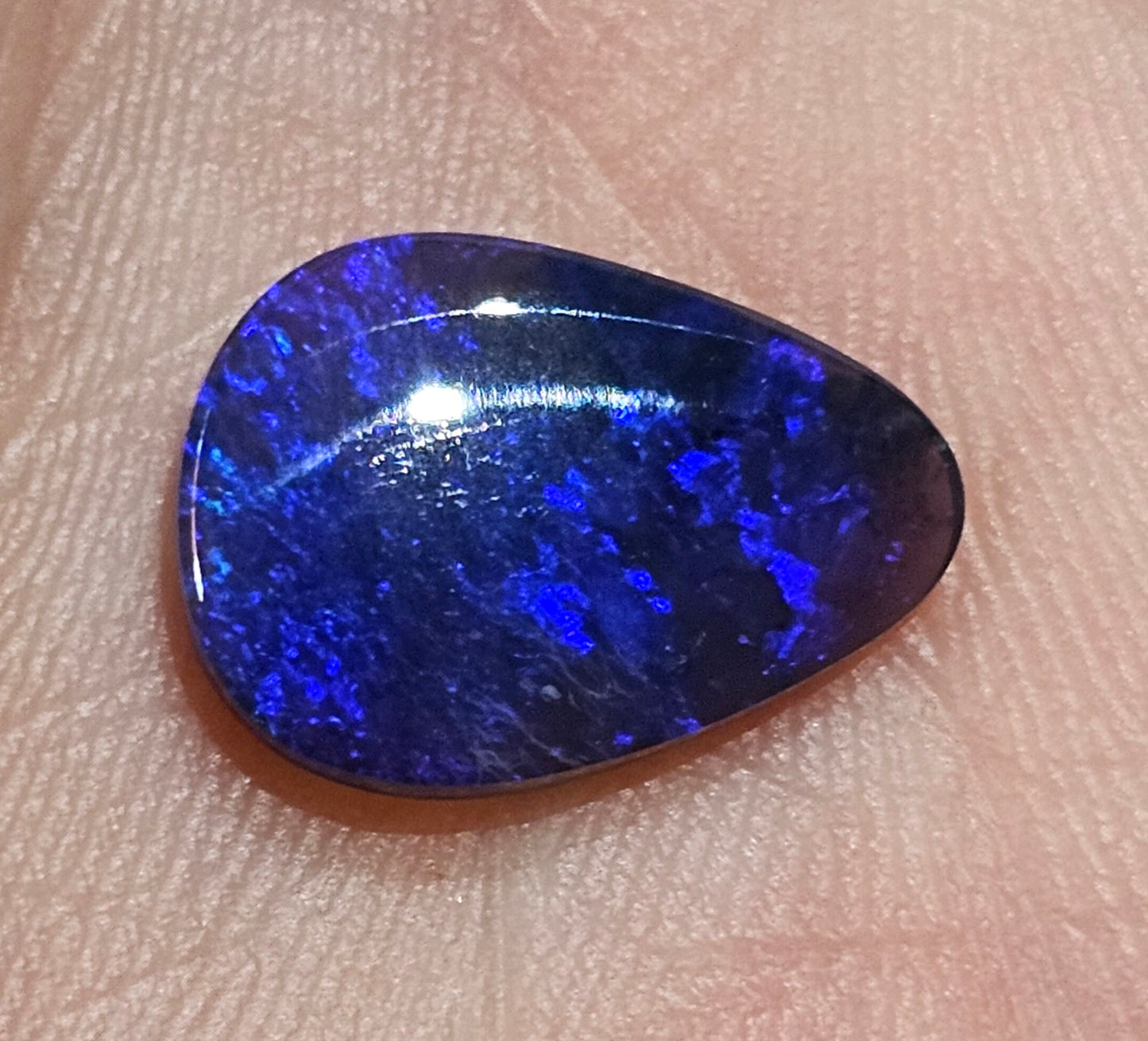 Gorgeous N2 Blue Solid Opal from Lightning Ridge 2.7cts(s33)