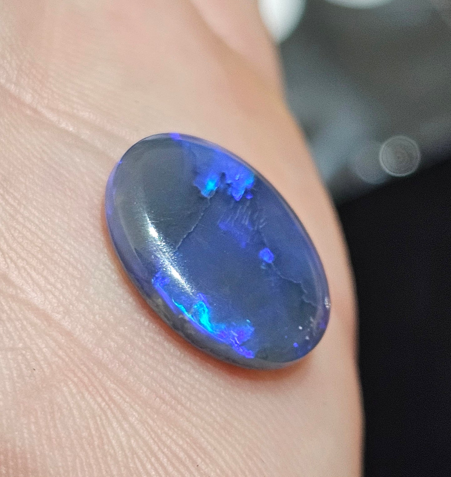 Brilliant N2 Solid Blue Opal from Lightning Ridge Australia 1.7cts (510)