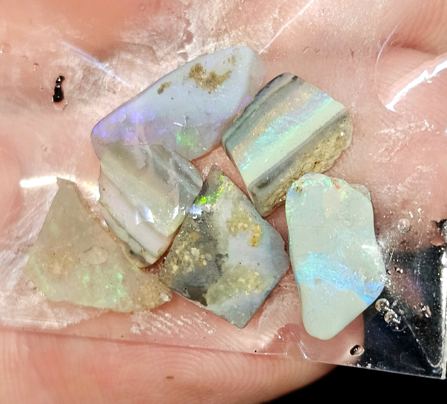 Mintabie Rough Opal Parcel 6x Pieces(01)