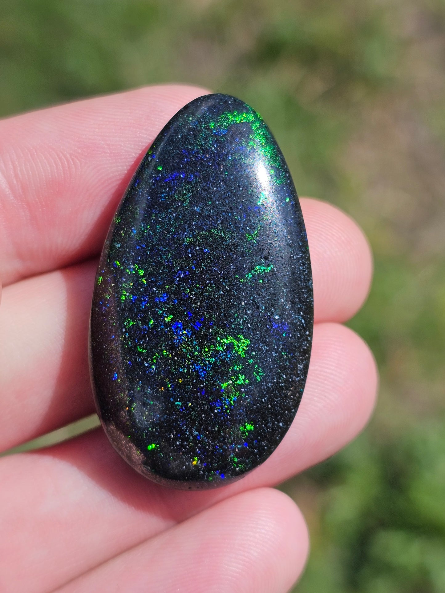 Quality Australian Fairy Opal - Brilliant Green with a Blue Undertone - 49cts!