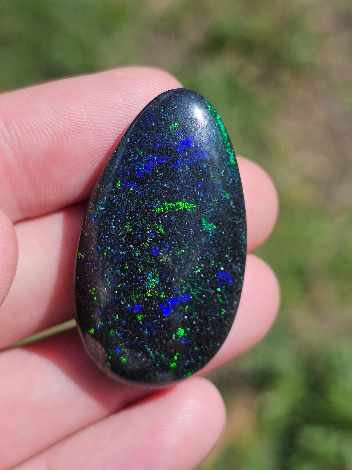 Quality Australian Fairy Opal - Brilliant Green with a Blue Undertone - 49cts!