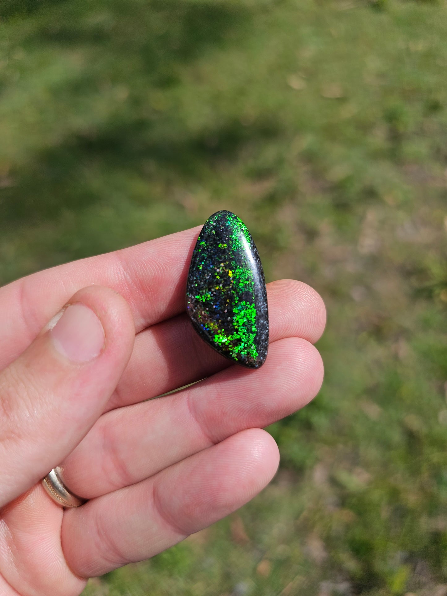 Quality Australian Fairy Opal - Awesome Green Flash! 18cts