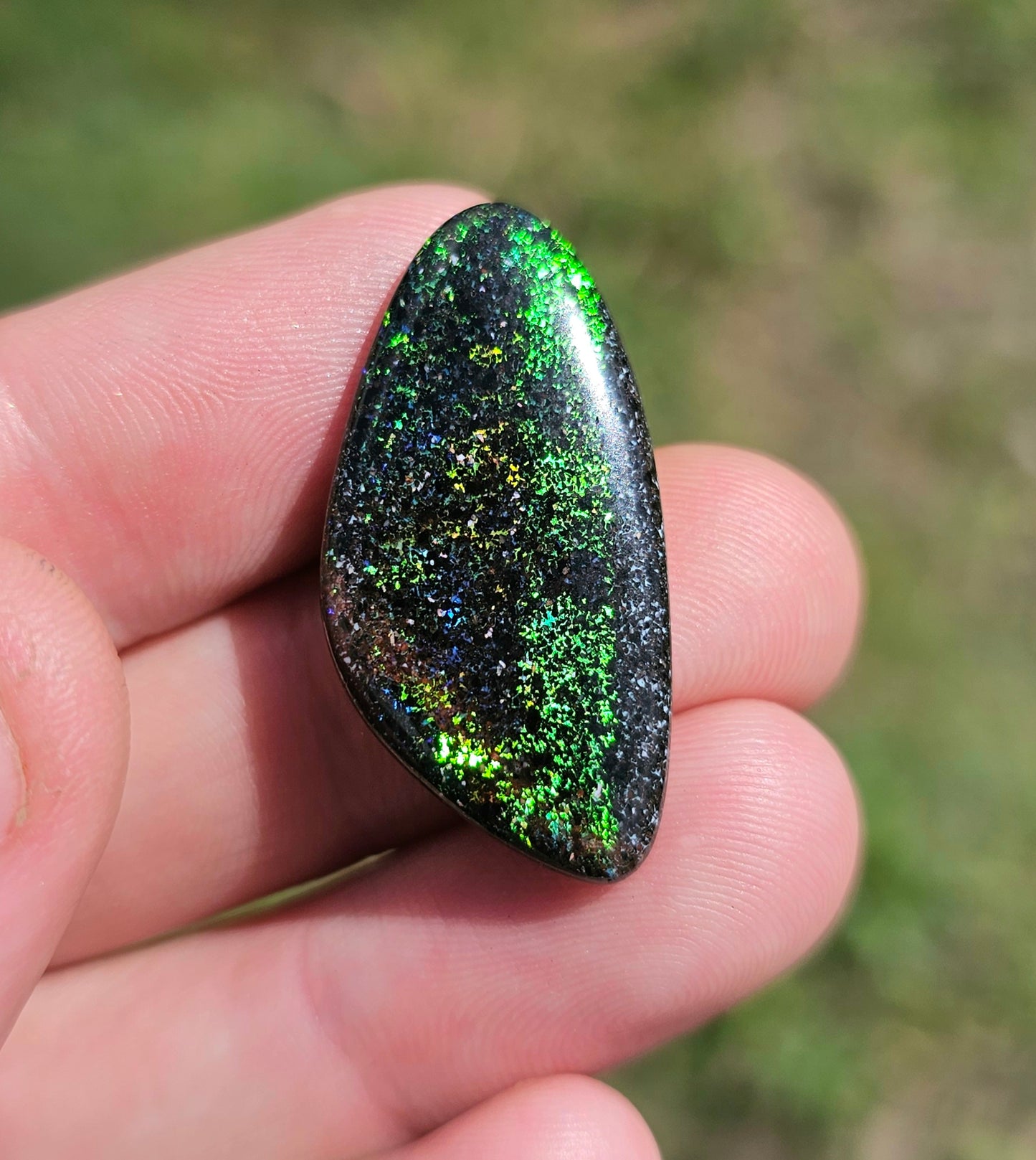 Quality Australian Fairy Opal - Awesome Green Flash! 18cts