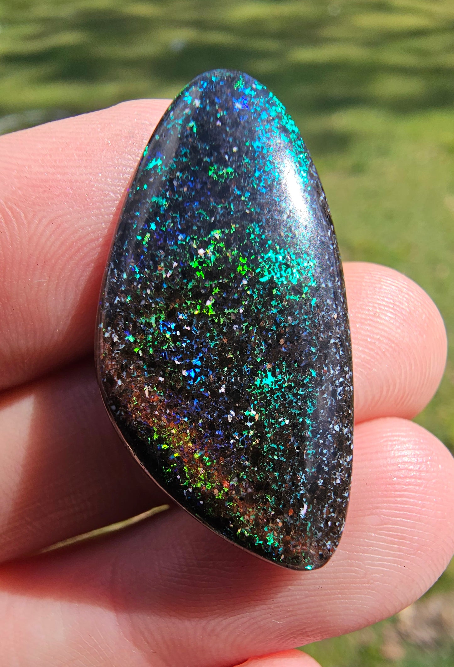 Quality Australian Fairy Opal - Awesome Green Flash! 18cts