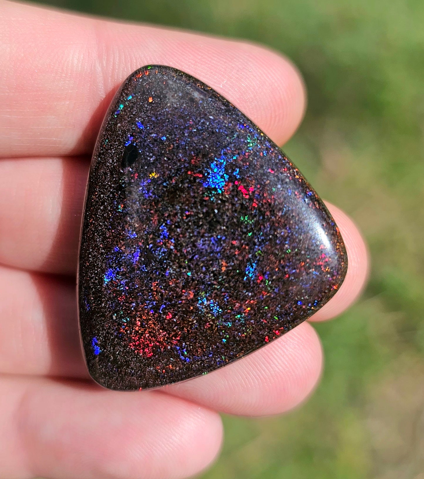 Awesome Fairy Opal with Purple Blue & Red 63cts!!