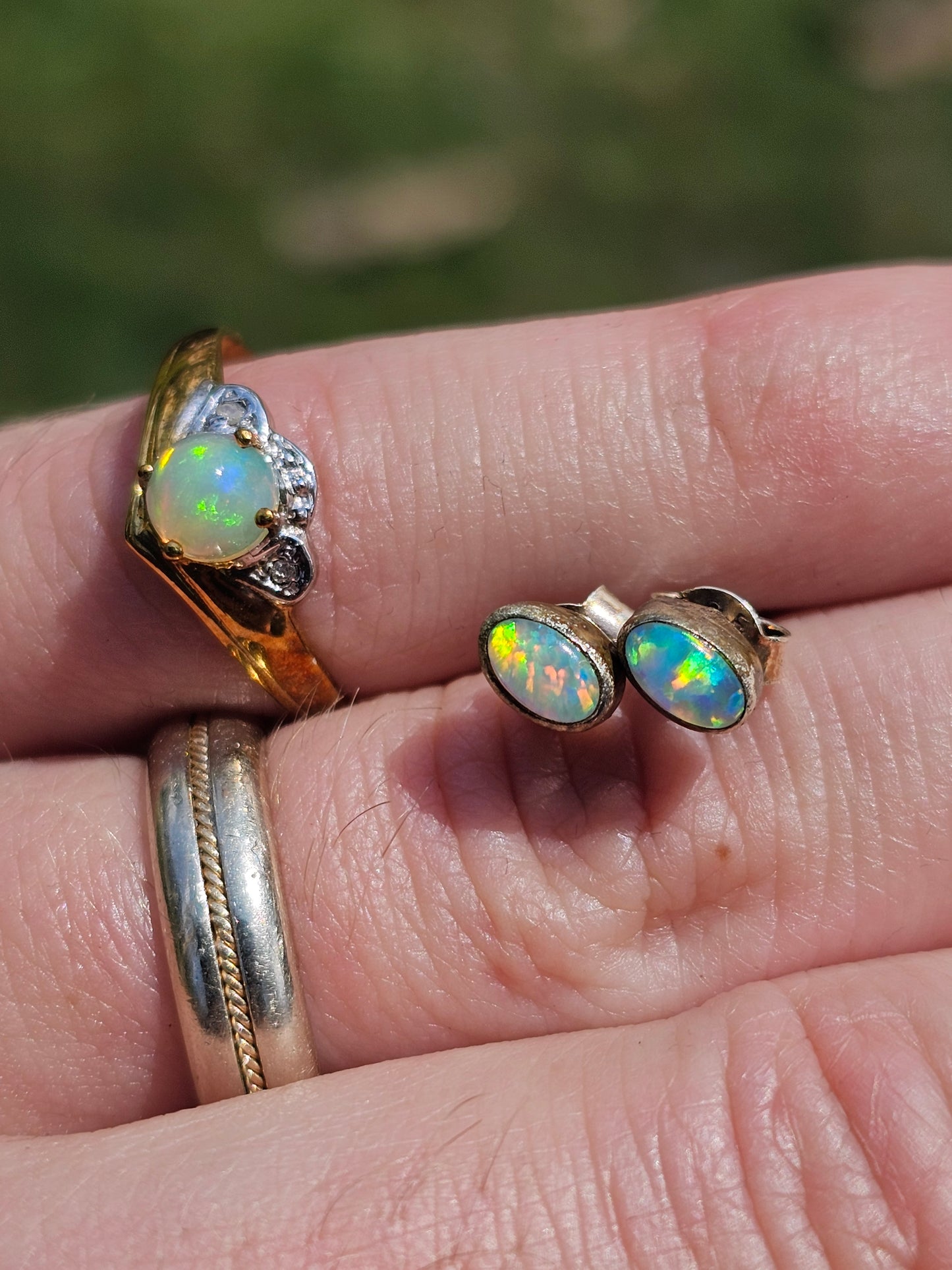 Real Australian Gold Opal Ring and Earrings! 9.4cts total