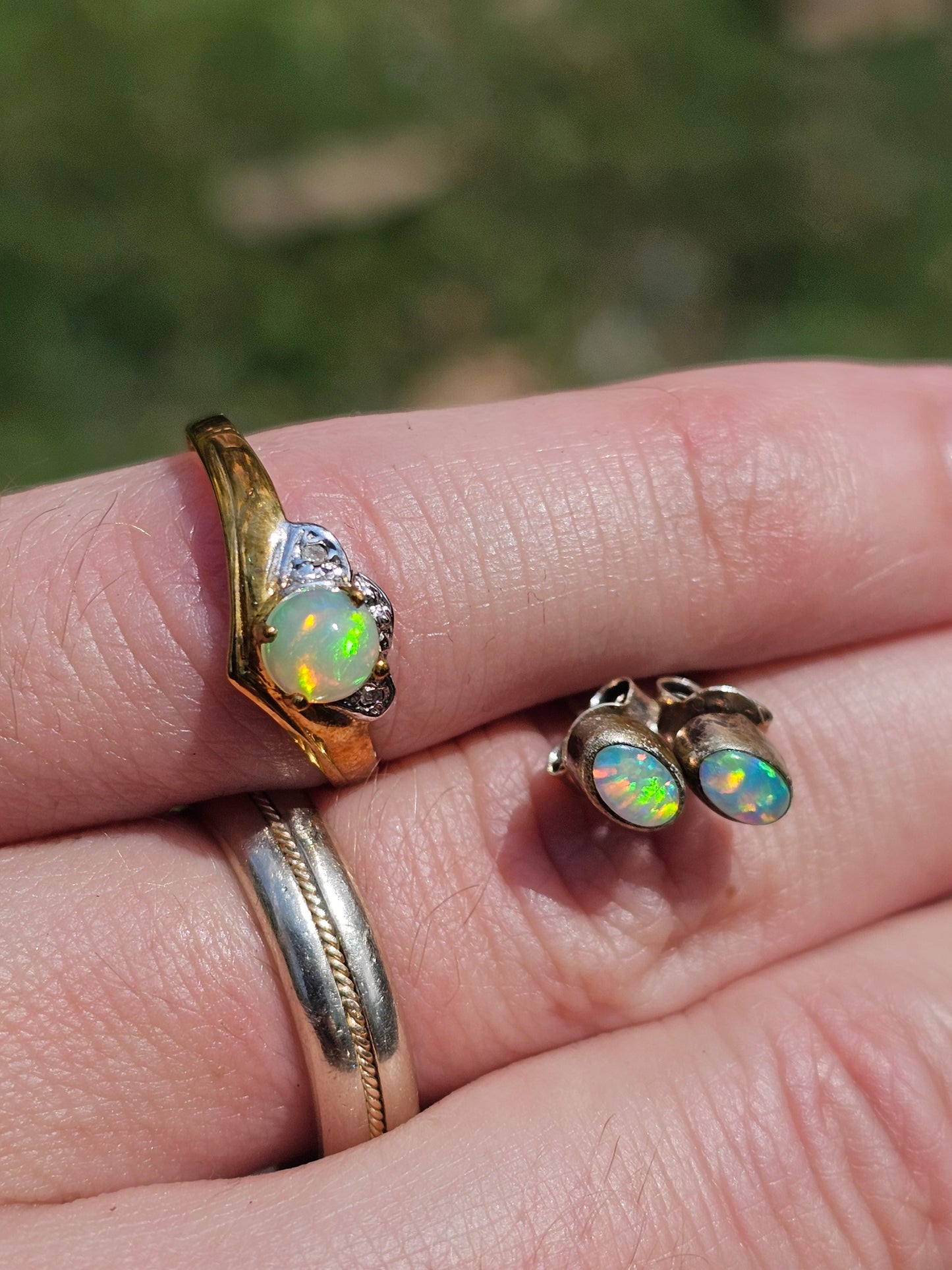 Real Australian Gold Opal Ring and Earrings! 9.4cts total