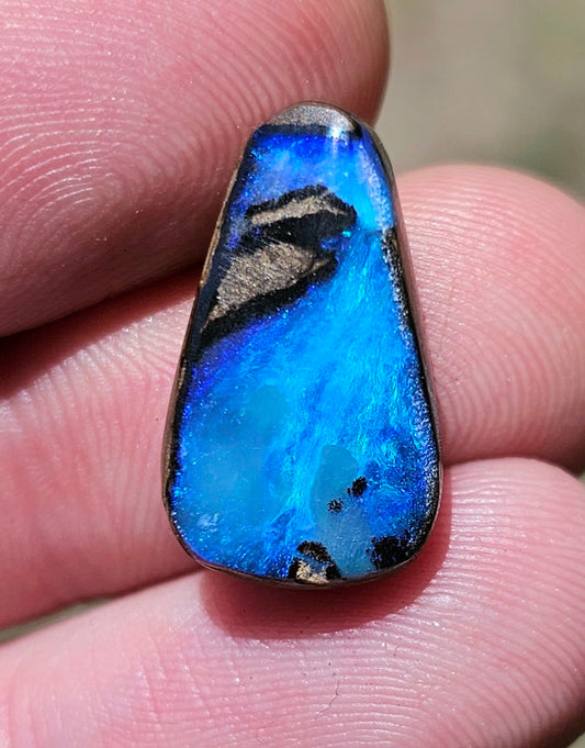 Beautiful Blue Crystal Boulder Opal from Queensland, Australia! 10cts