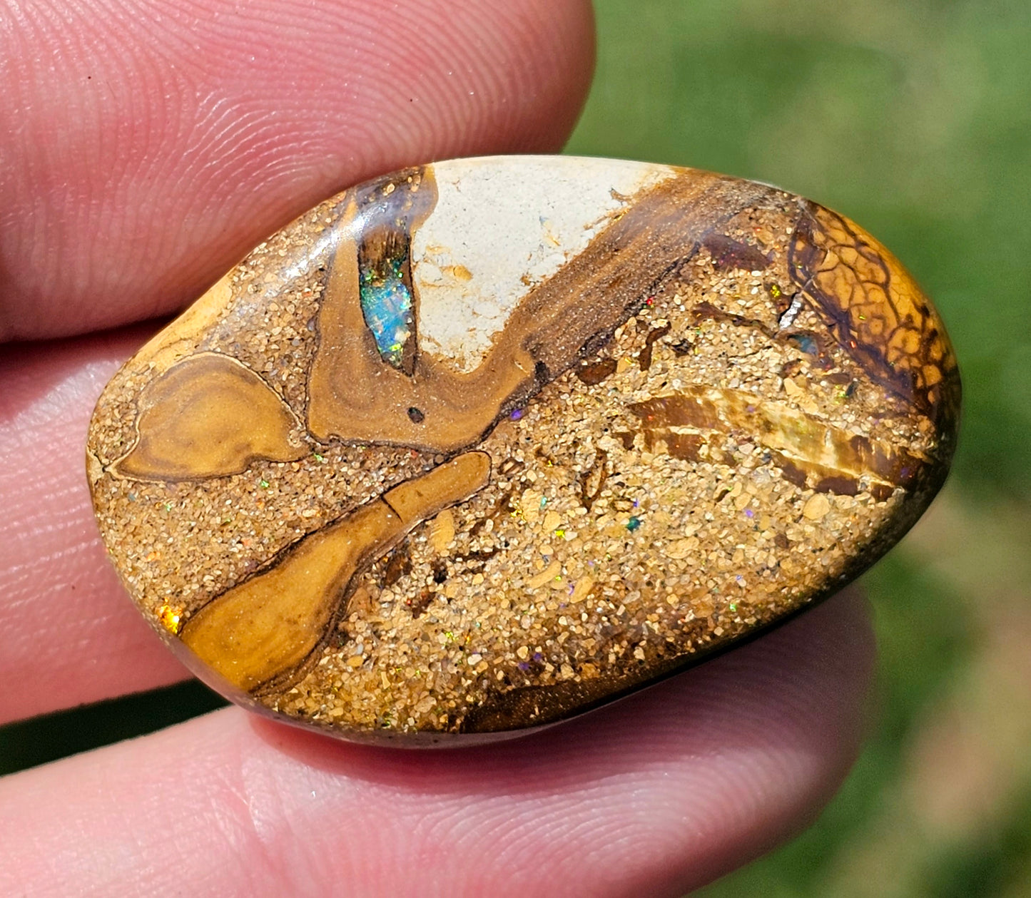 Boulder Opal with a Great Natural Pattern! 48cts!