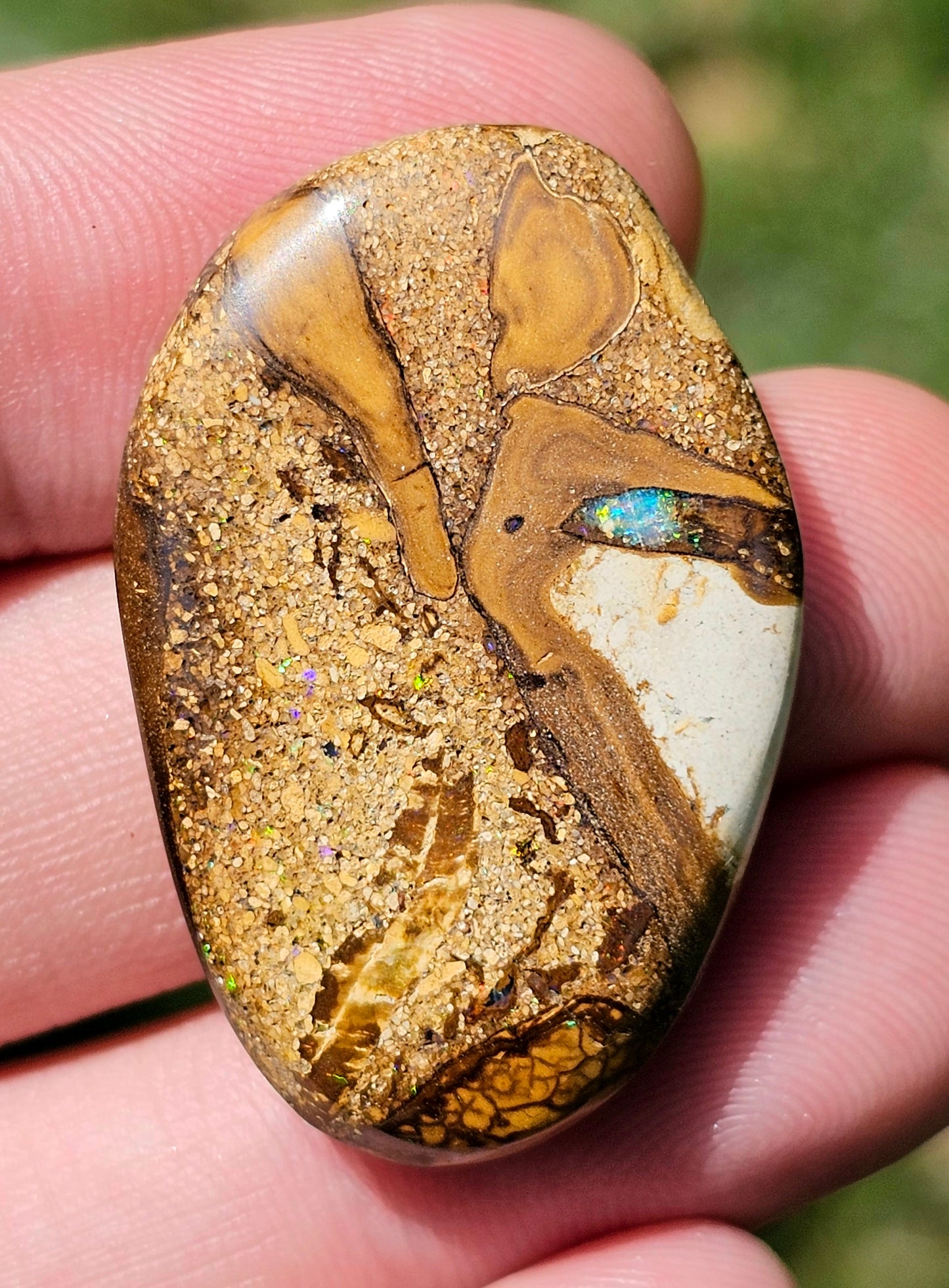 Boulder Opal with a Great Natural Pattern! 48cts!