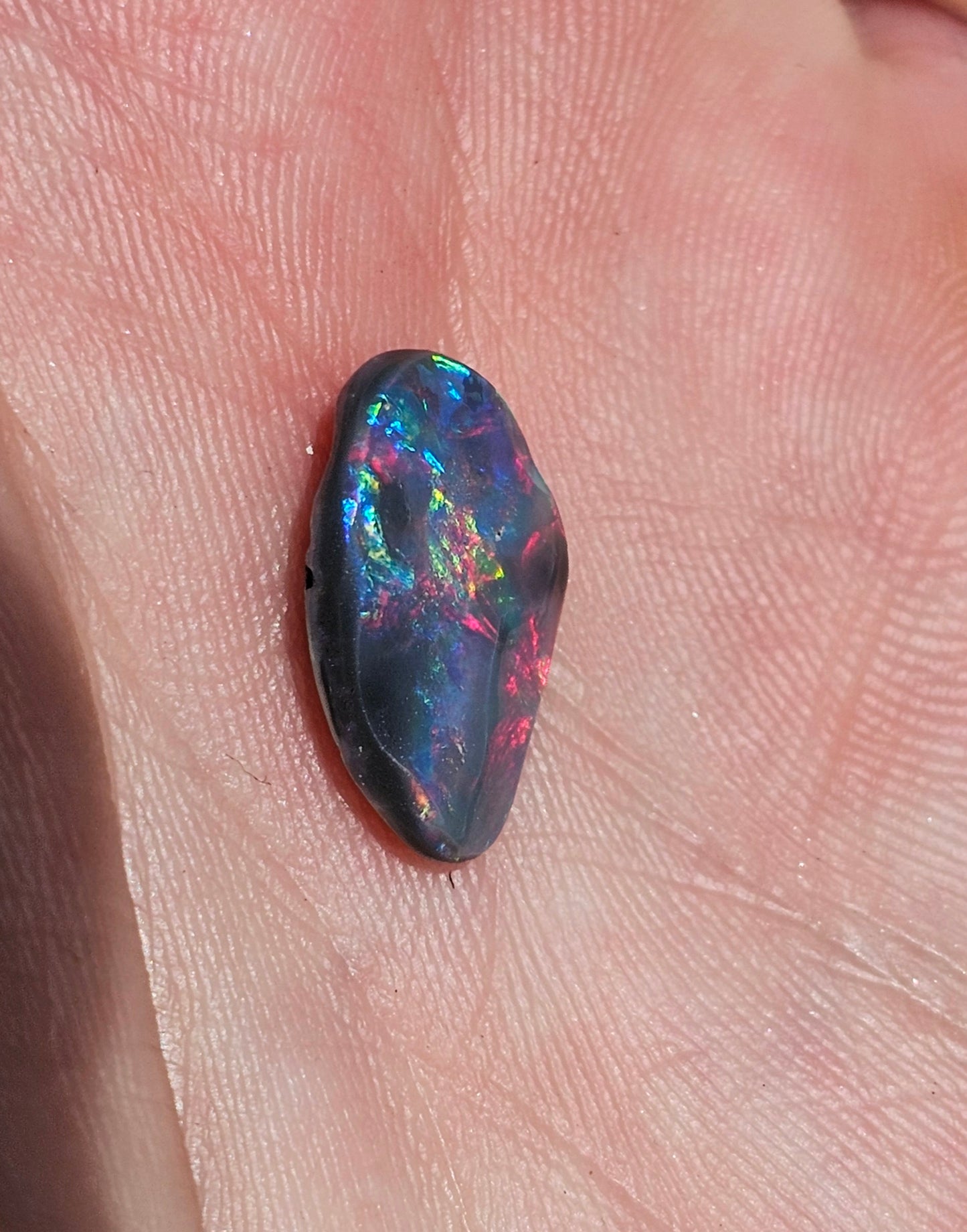 Beautiful Lightning Ridge Solid Black Opal! 2.80cts (JP1)