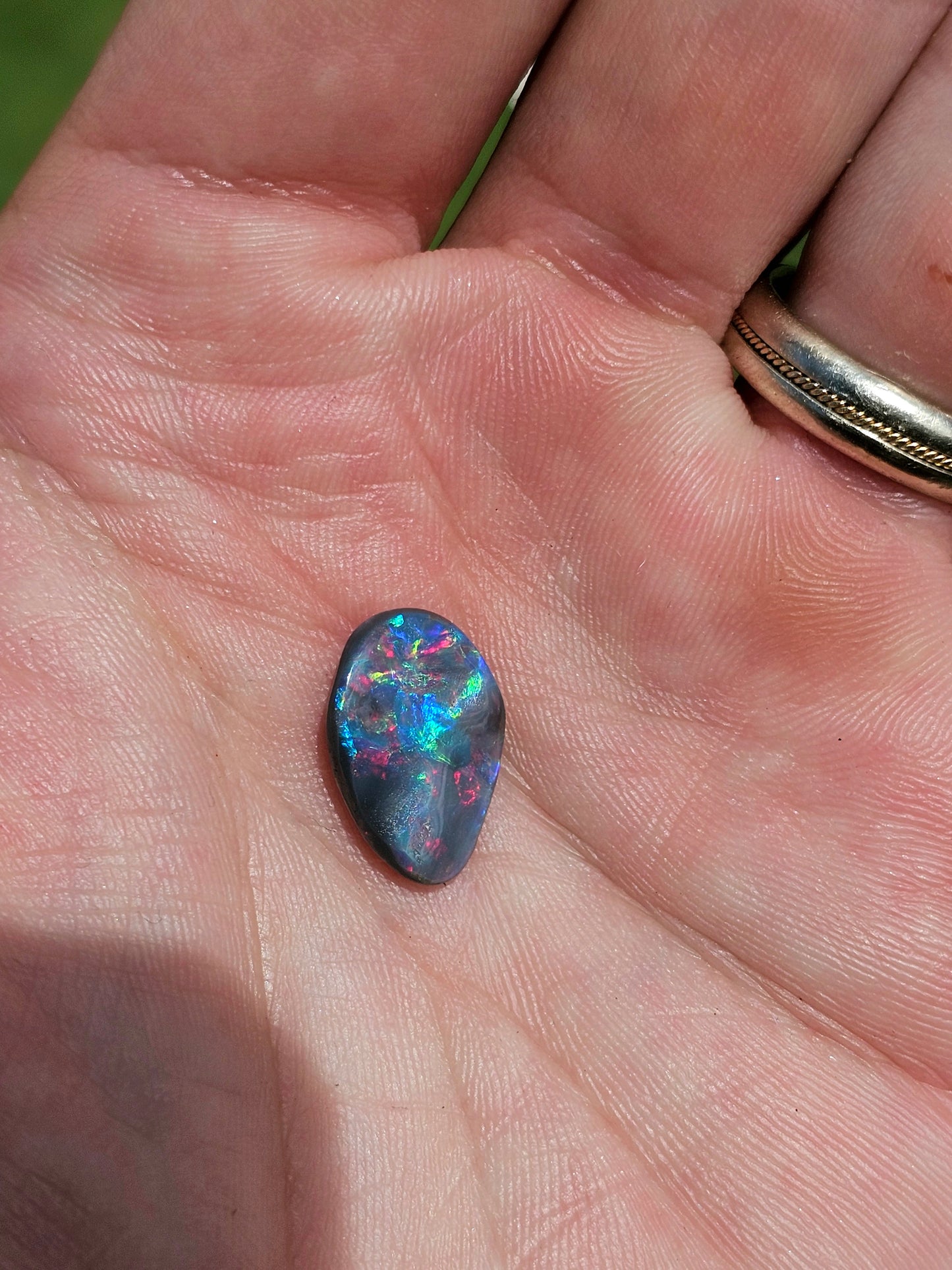 Beautiful Lightning Ridge Solid Black Opal! 2.80cts (JP1)