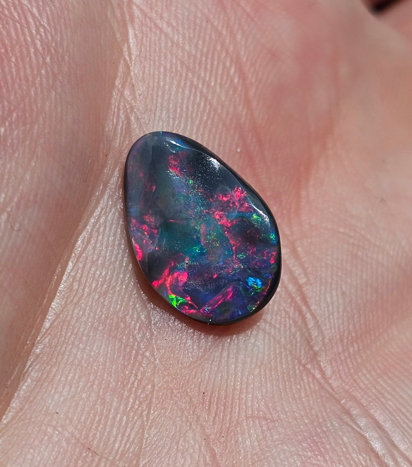 Beautiful Lightning Ridge Solid Black Opal! 2.80cts (JP1)