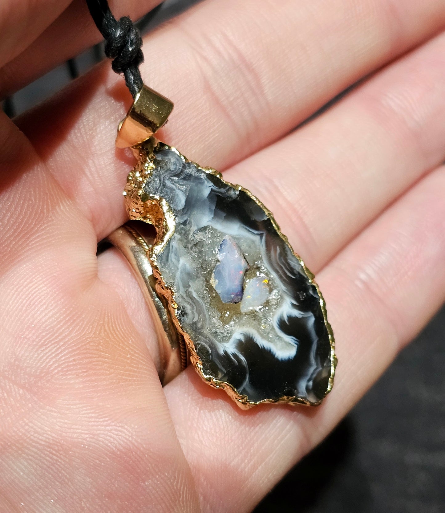 Awesome Opal Chip Agate Pendant! ( J13)