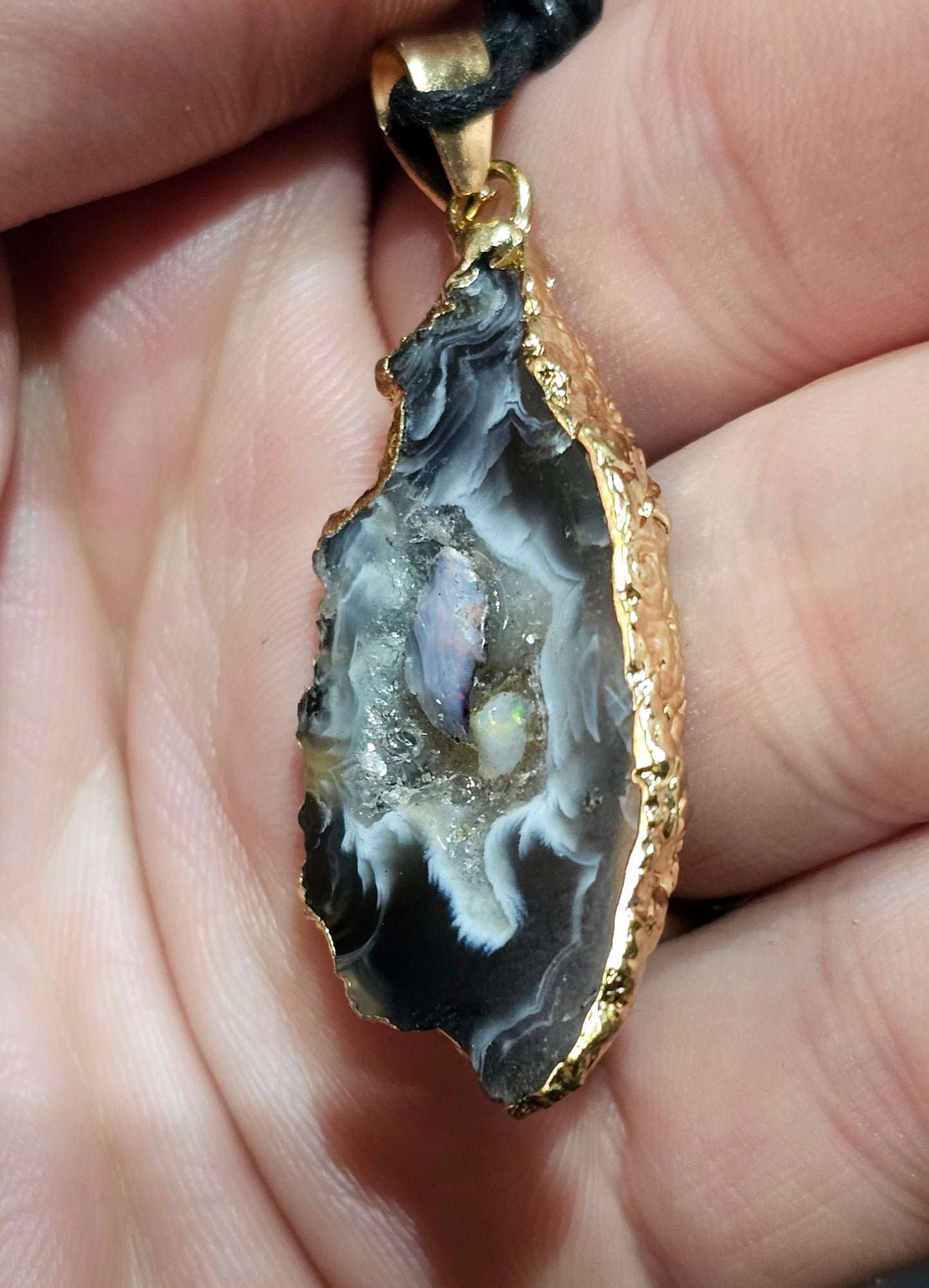 Awesome Opal Chip Agate Pendant! ( J13)