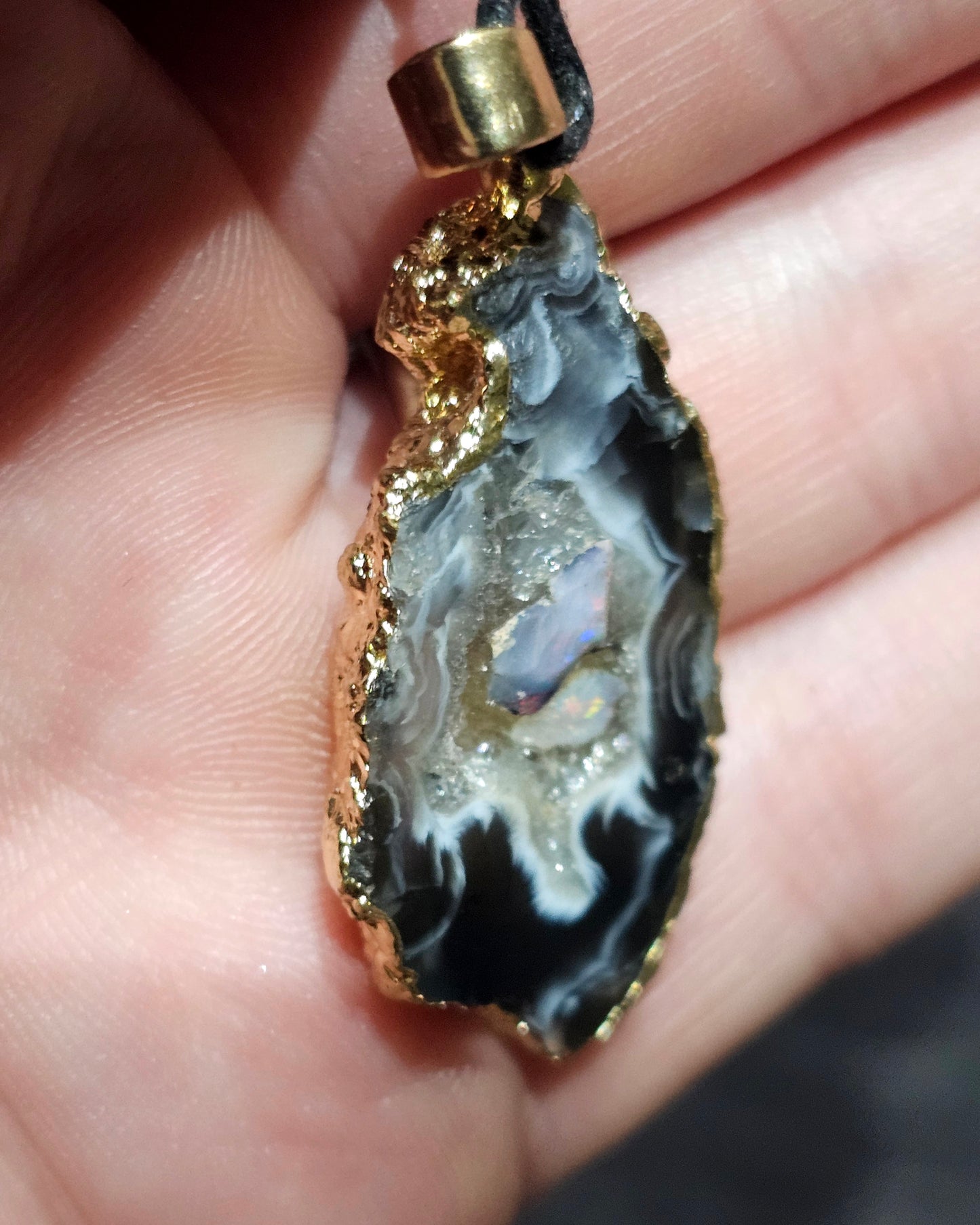 Awesome Opal Chip Agate Pendant! ( J13)