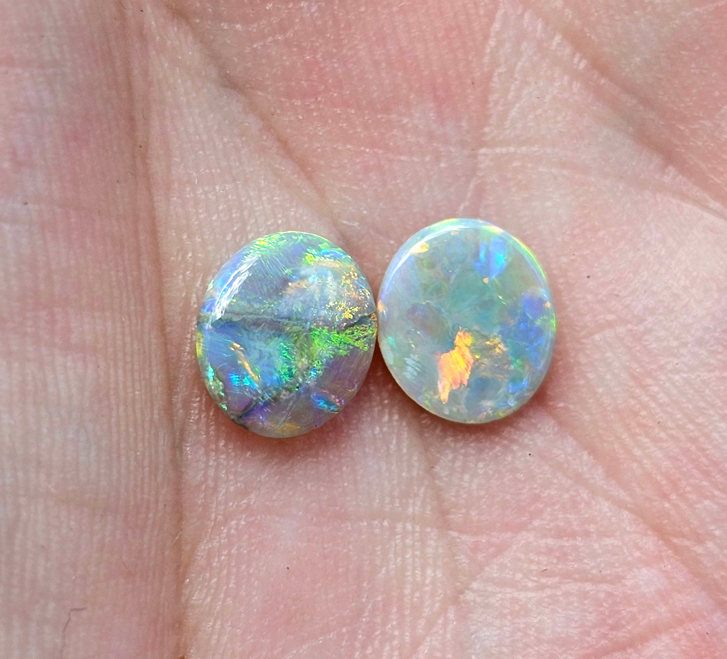 Brilliant Pair of Lightning Ridge Solid Opal! 2.60cts (LR7)