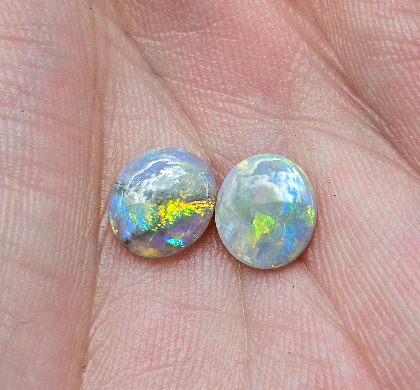 Brilliant Pair of Lightning Ridge Solid Opal! 2.60cts (LR7)