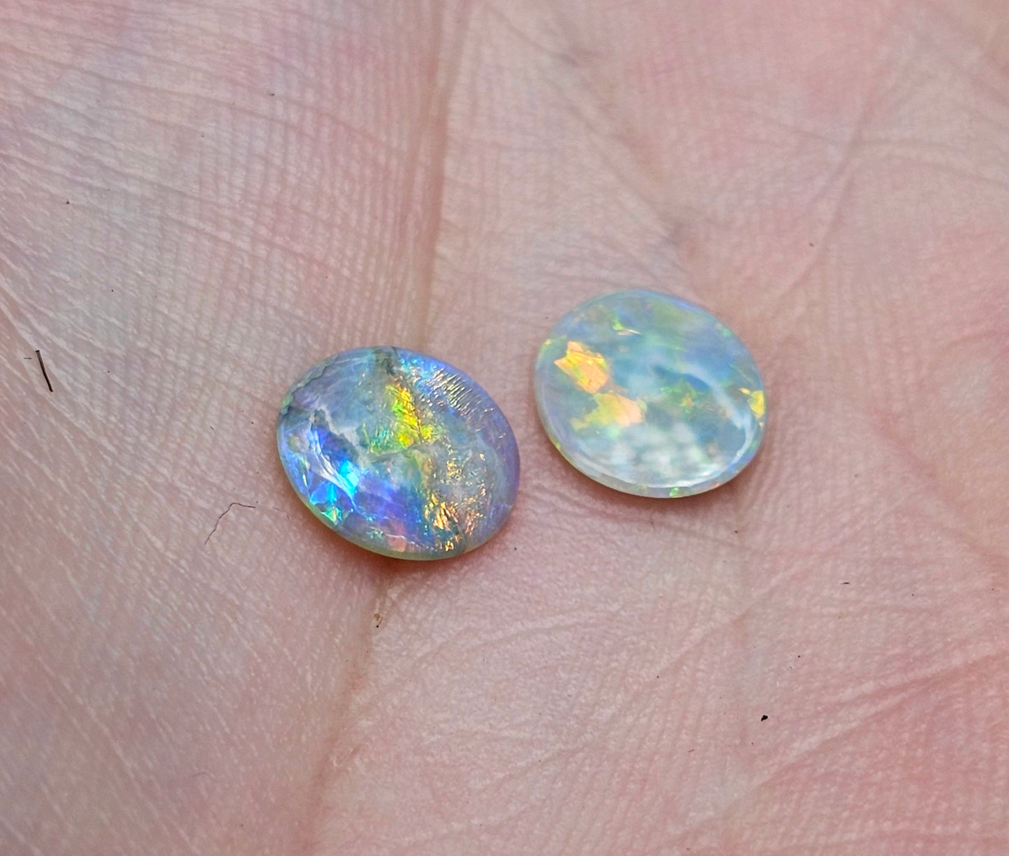 Brilliant Pair of Lightning Ridge Solid Opal! 2.60cts (LR7)