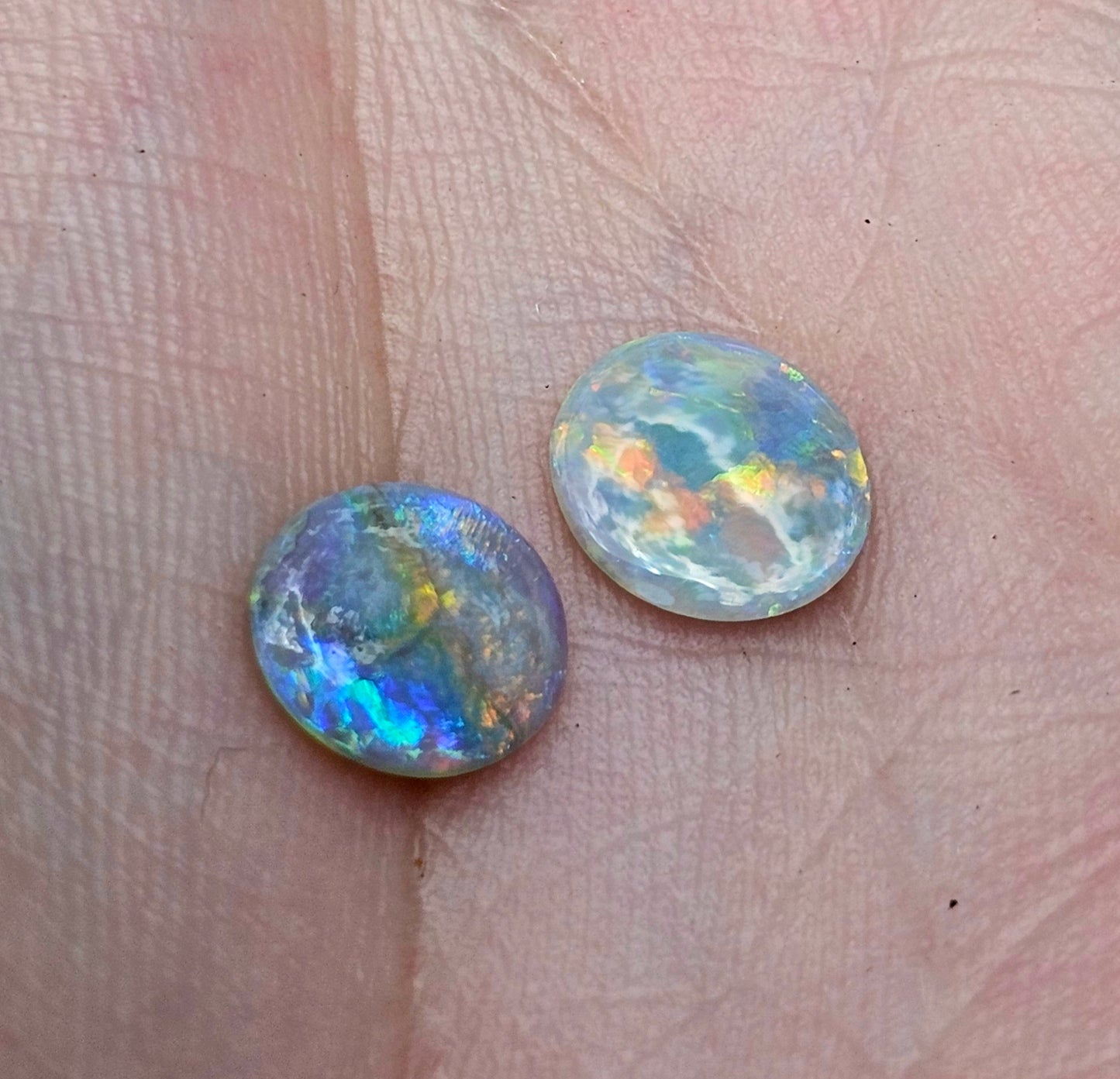 Brilliant Pair of Lightning Ridge Solid Opal! 2.60cts (LR7)