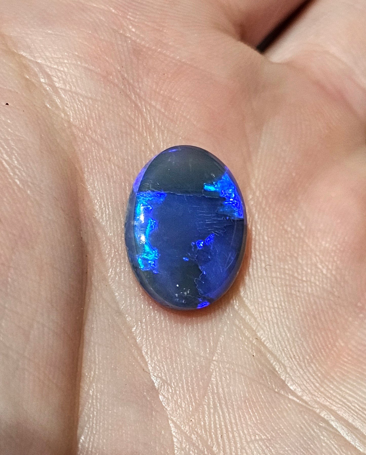 Beautiful Blue Lightning Ridge Solid Opal! 6cts! (LR25)