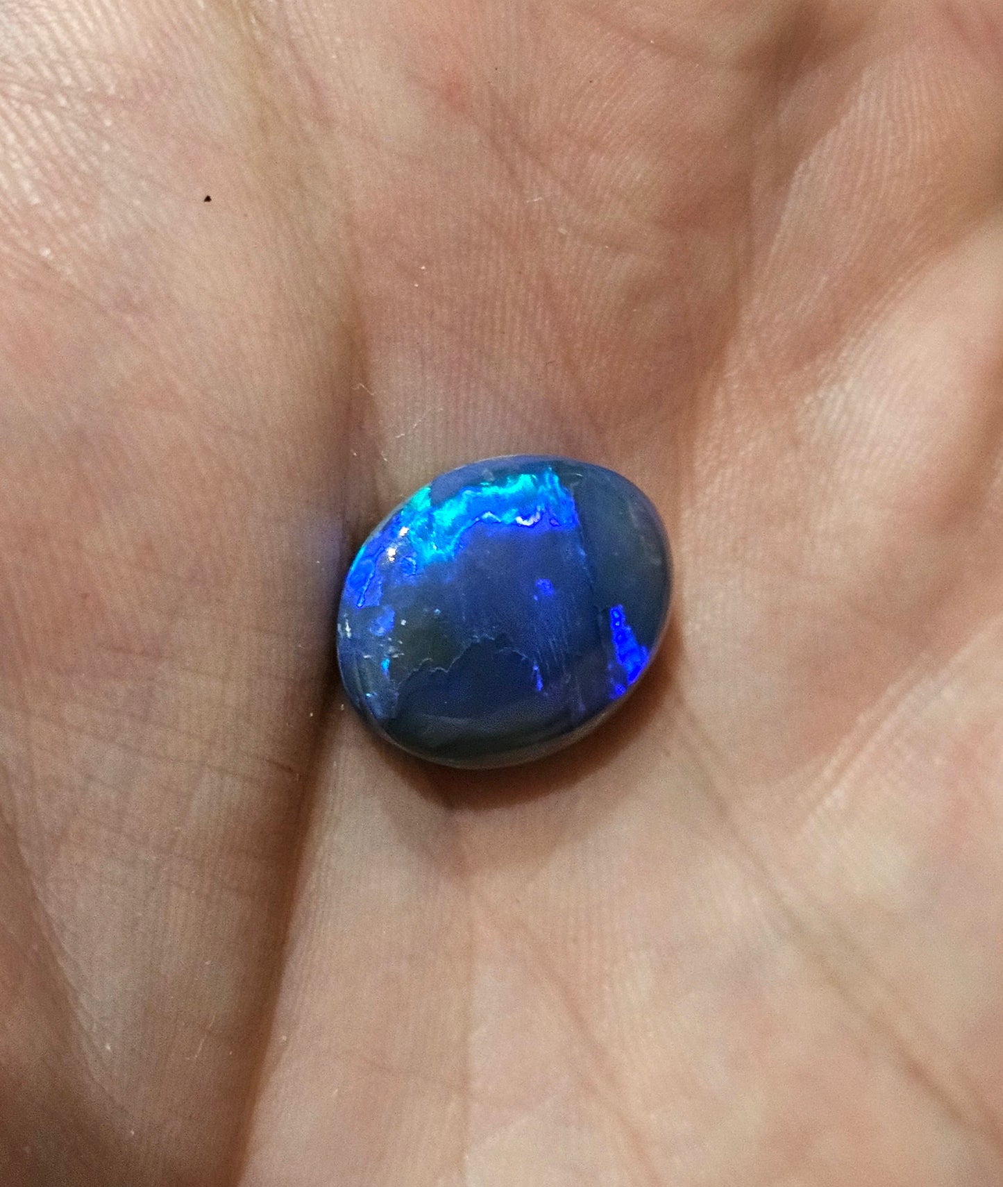 Beautiful Blue Lightning Ridge Solid Opal! 6cts! (LR25)