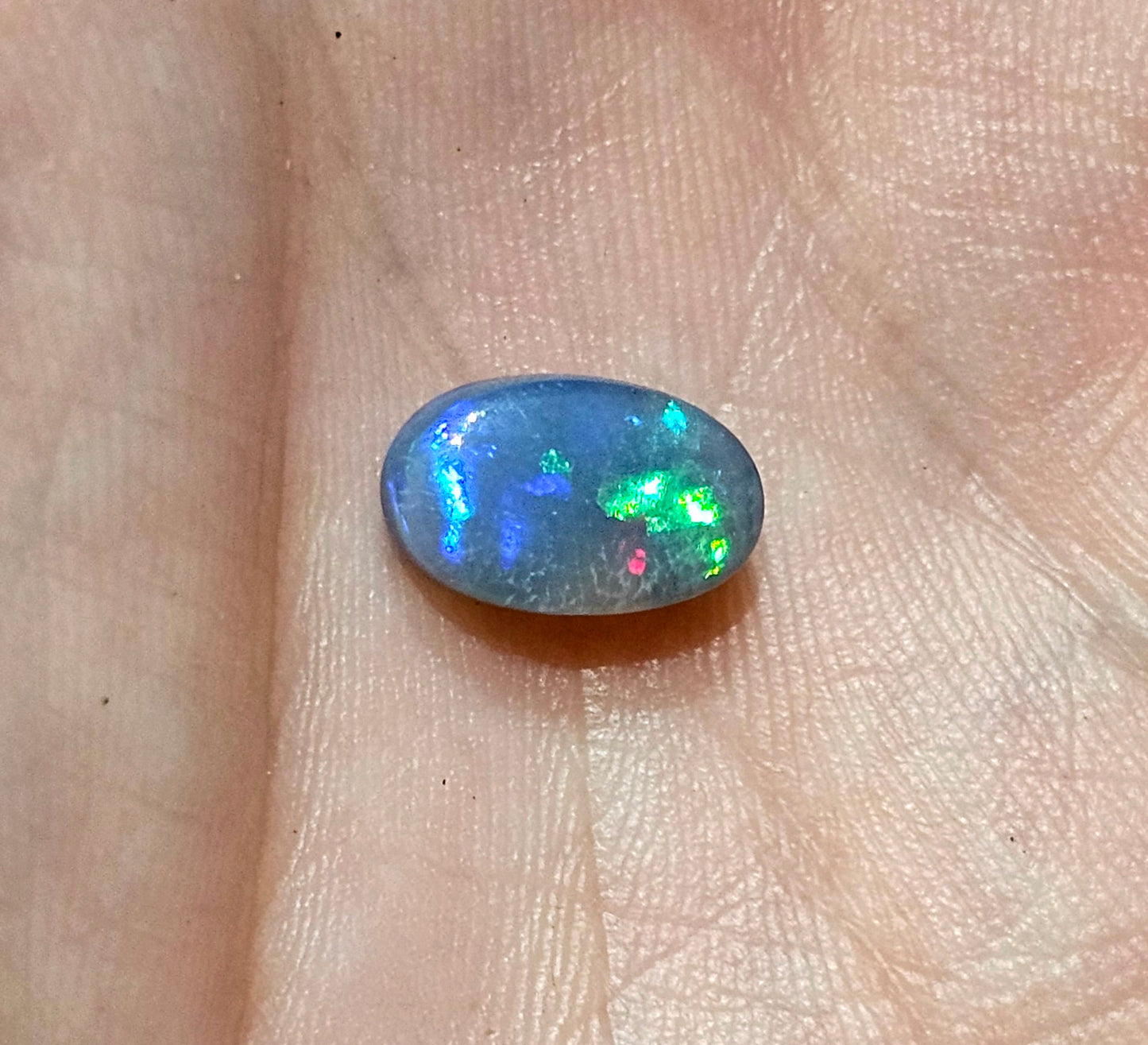 Flashy Lightning Ridge Solid Opal! 2.70cts! (LR9)