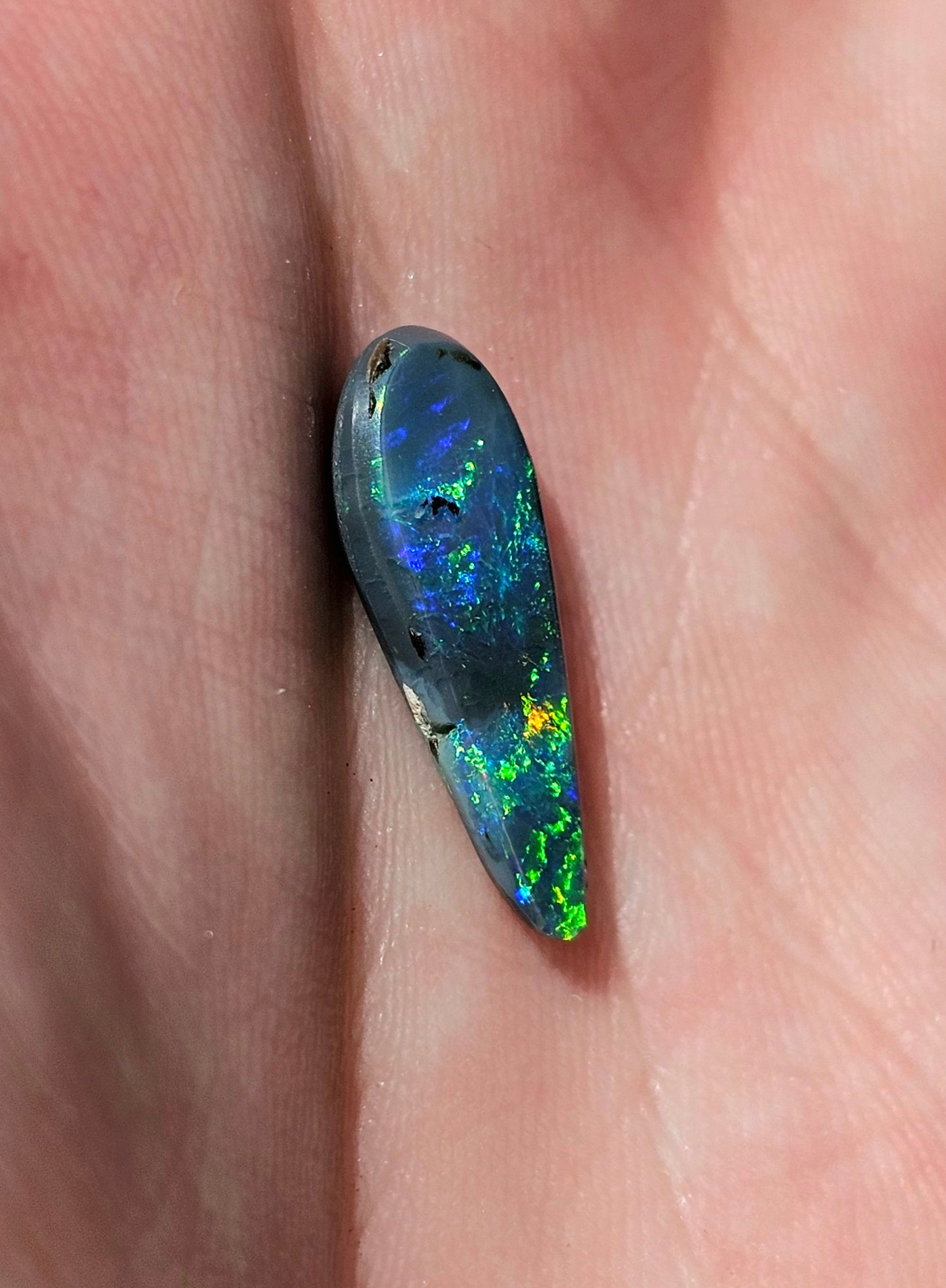 Surperb Lightning Ridge Solid Black Opal! 2.7cts (JP7)