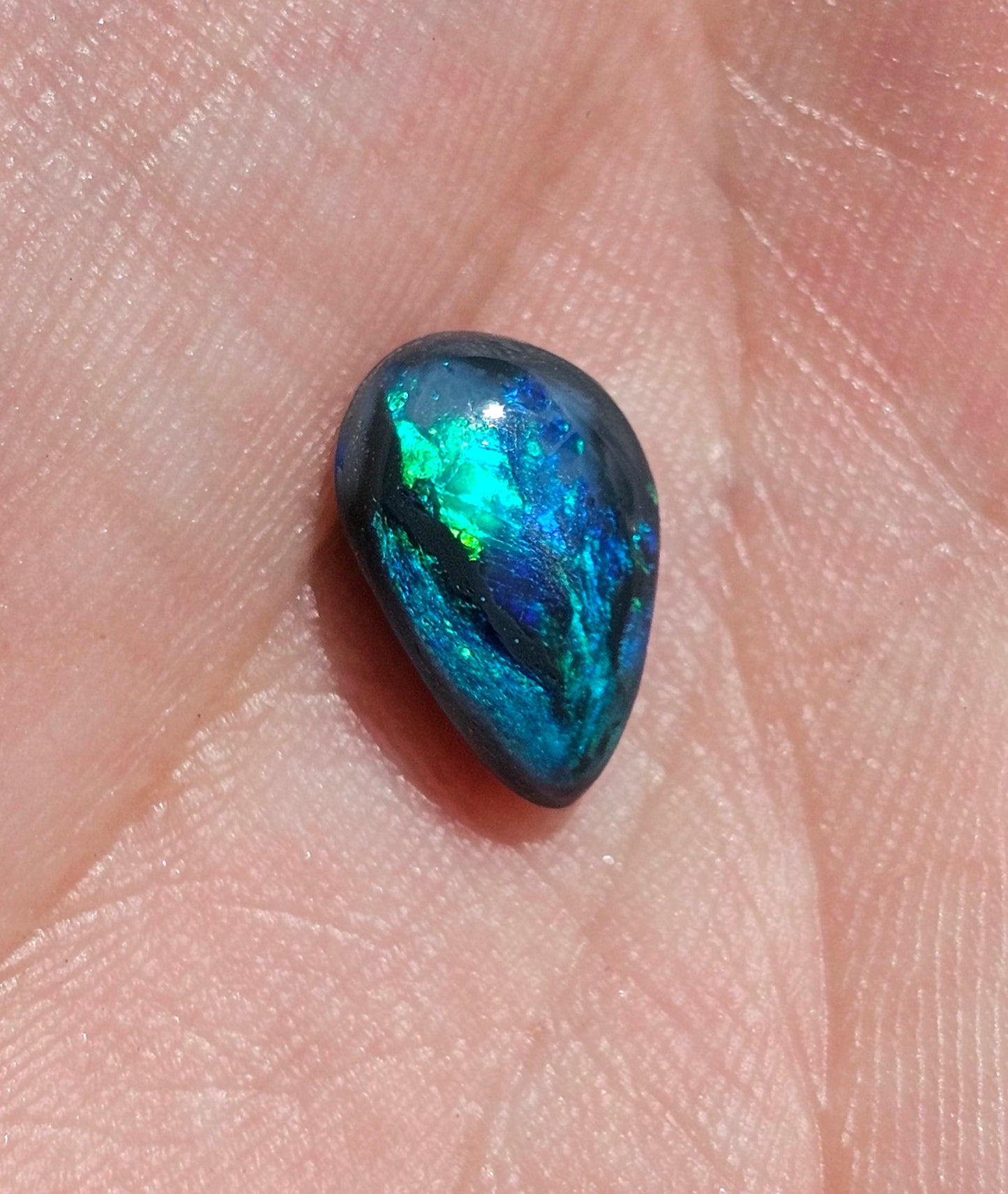 Unique Pattern Lightning Ridge Solid Black Opal! (LR18)