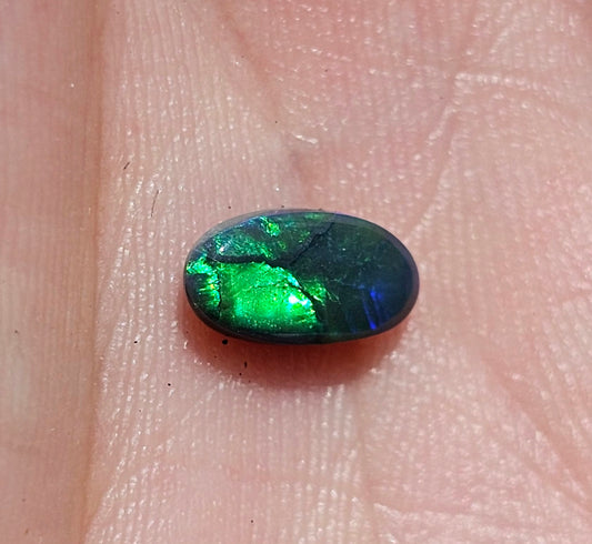 Flashy Lightning Ridge Solid Black Opal! .75cts (LRD)