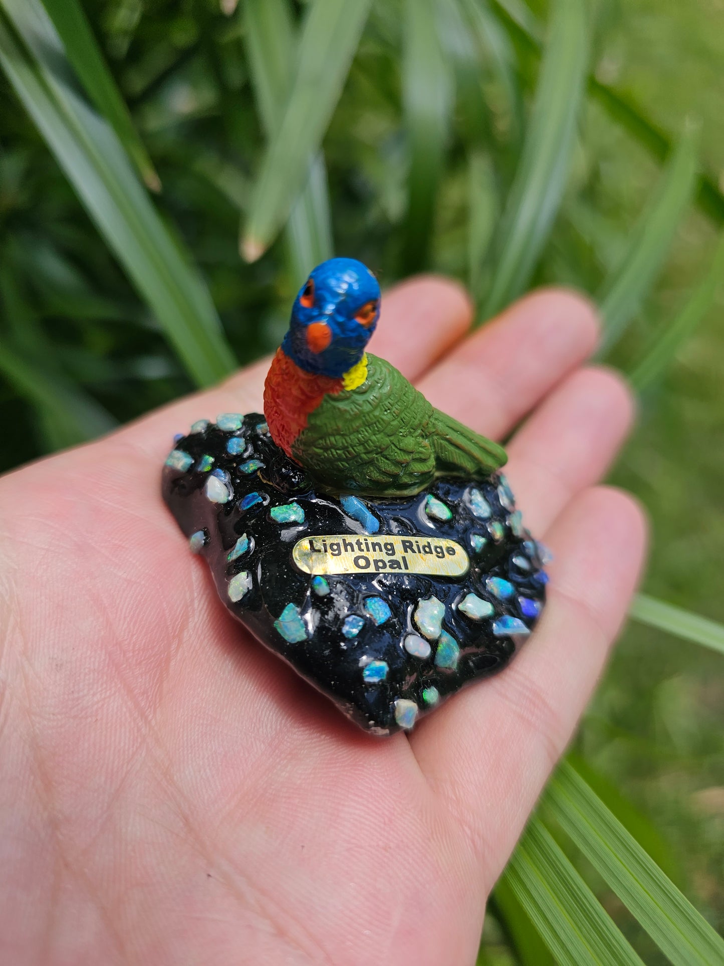 Lightning Ridge Opal Chip Bird(Lorikeet) Statue