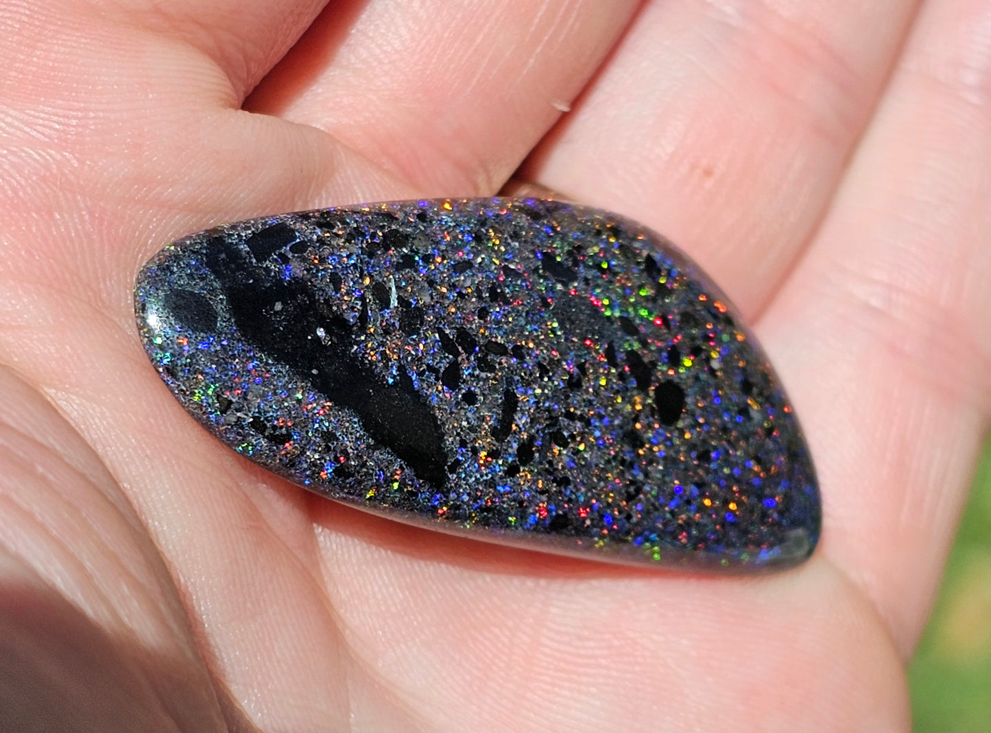 Purple Quality Boulder Opal 38cts (F23)