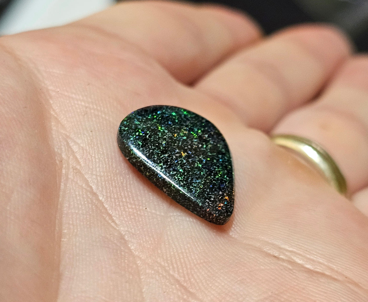 Quality Boulder Opal 5cts (F74)