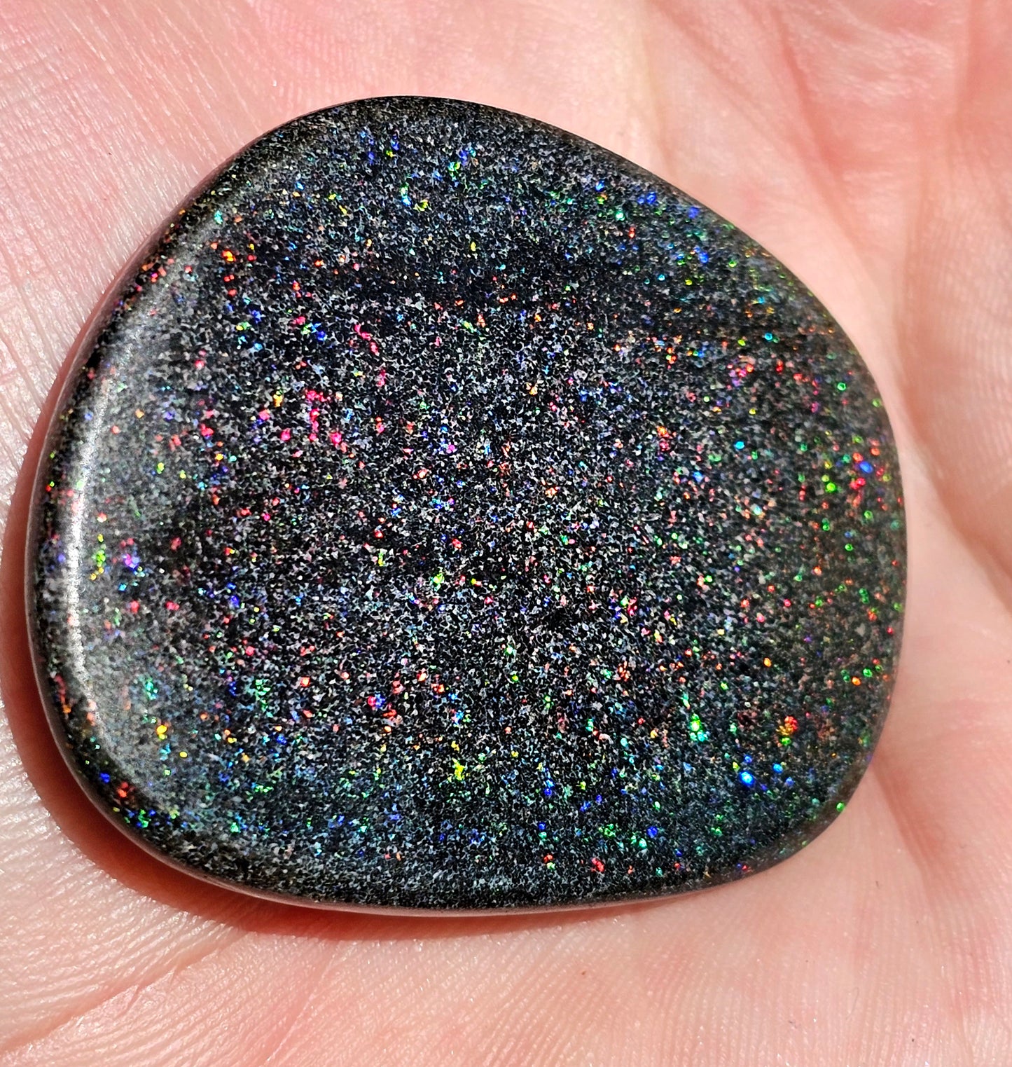 Red Pinfire Quality Fairy Boulder Opal 92cts(F13)