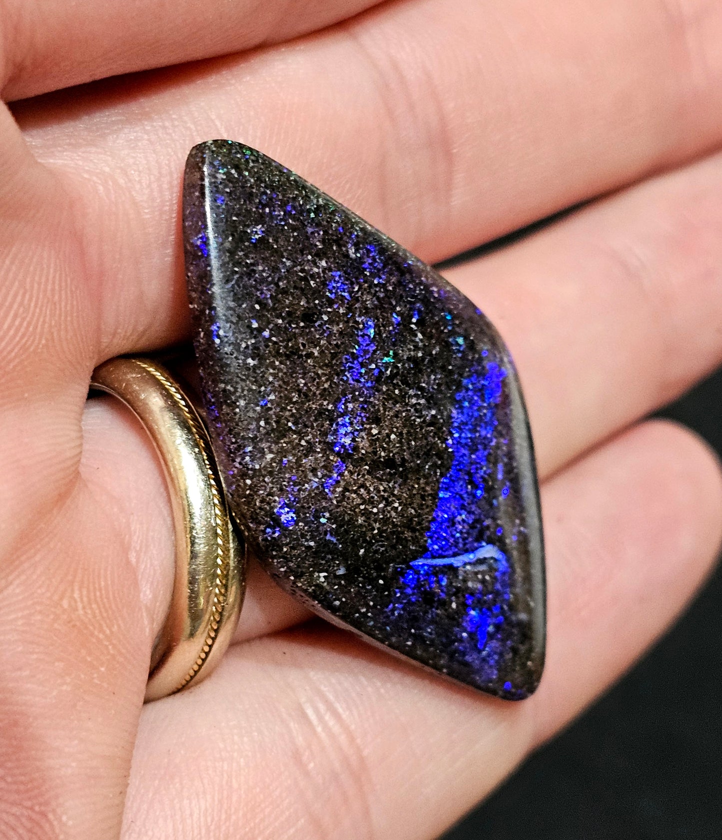 Unique Blue Rain Pattern Quality Fairy Boulder Opal 19ts(F17)