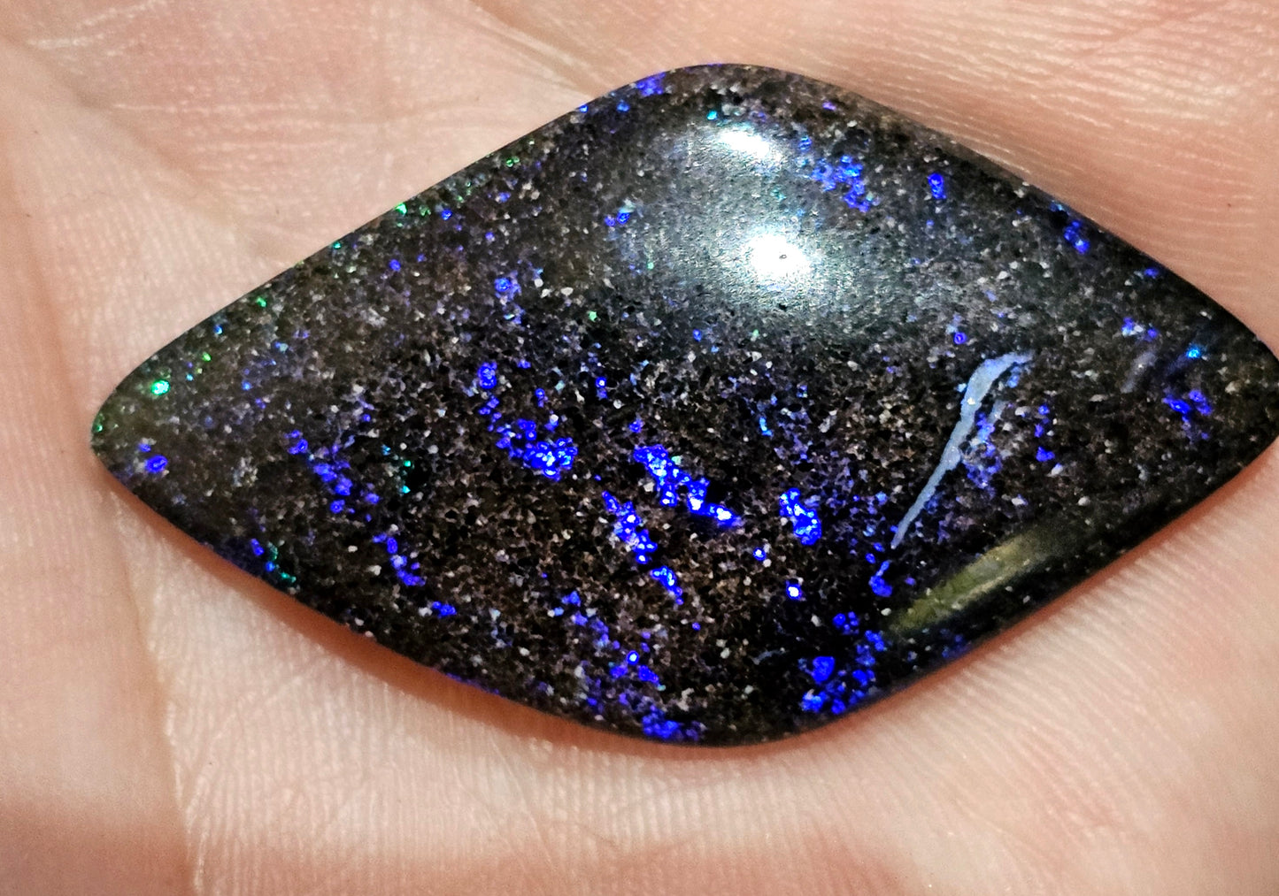 Unique Blue Rain Pattern Quality Fairy Boulder Opal 19ts(F17)